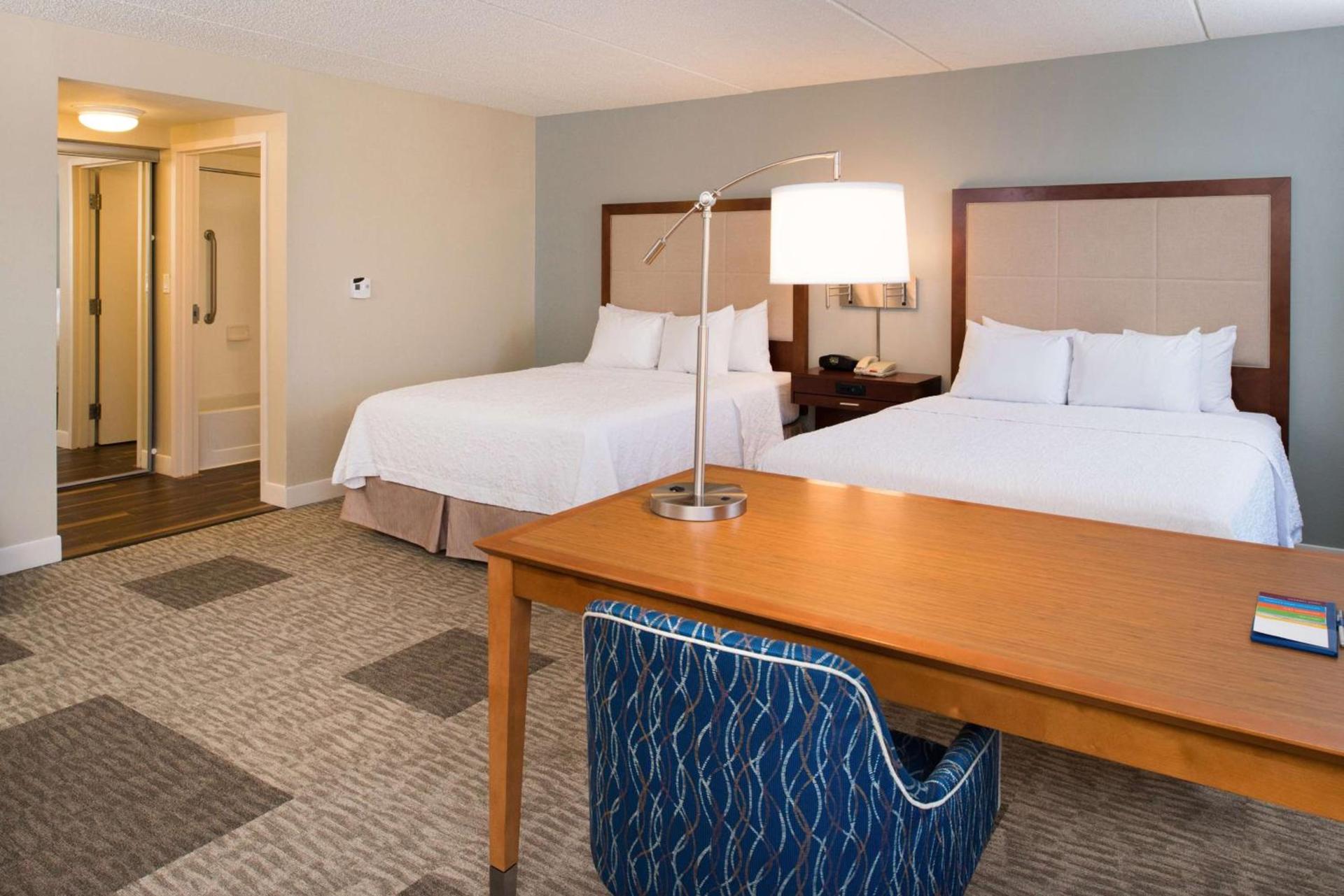 Hampton Inn and Suites Schertz photo 25