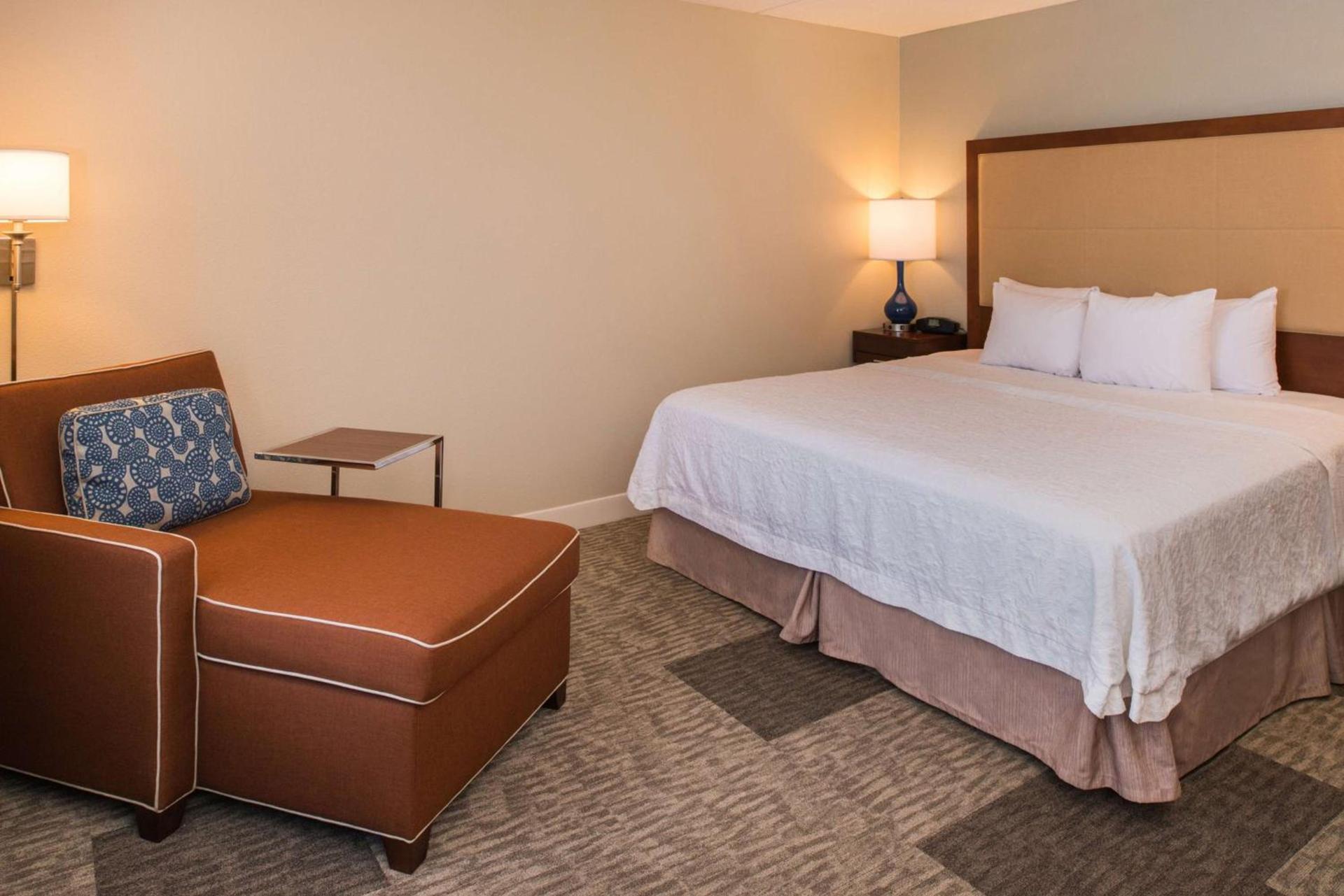 Hampton Inn and Suites Schertz photo 27