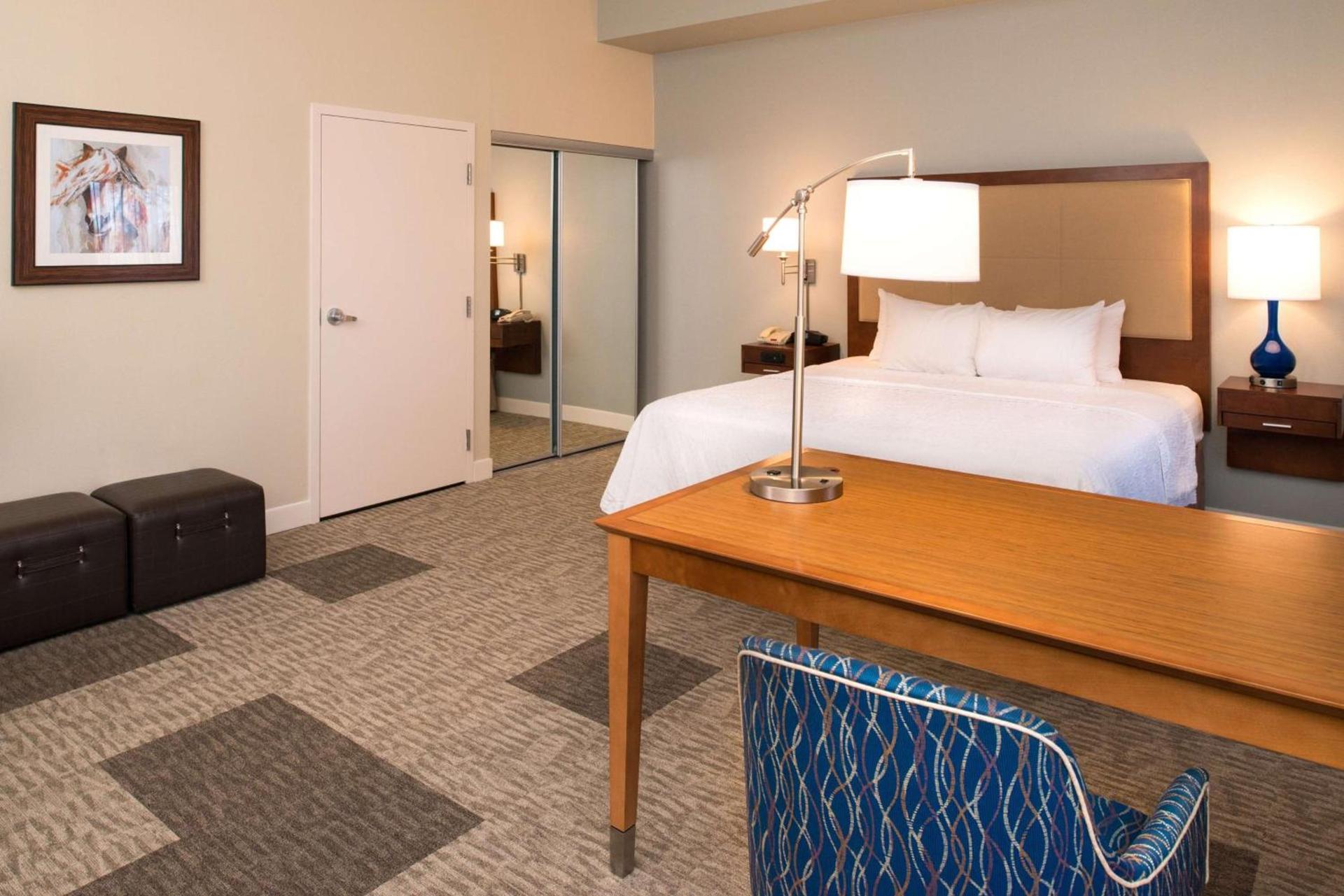 Hampton Inn and Suites Schertz photo 28