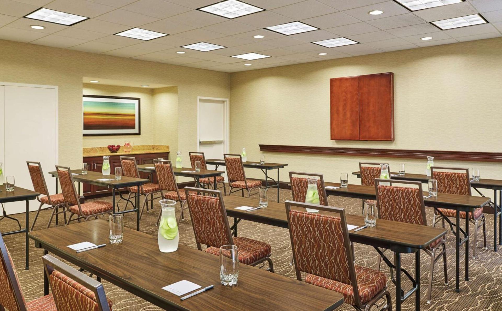 Hampton Inn and Suites Schertz photo 37