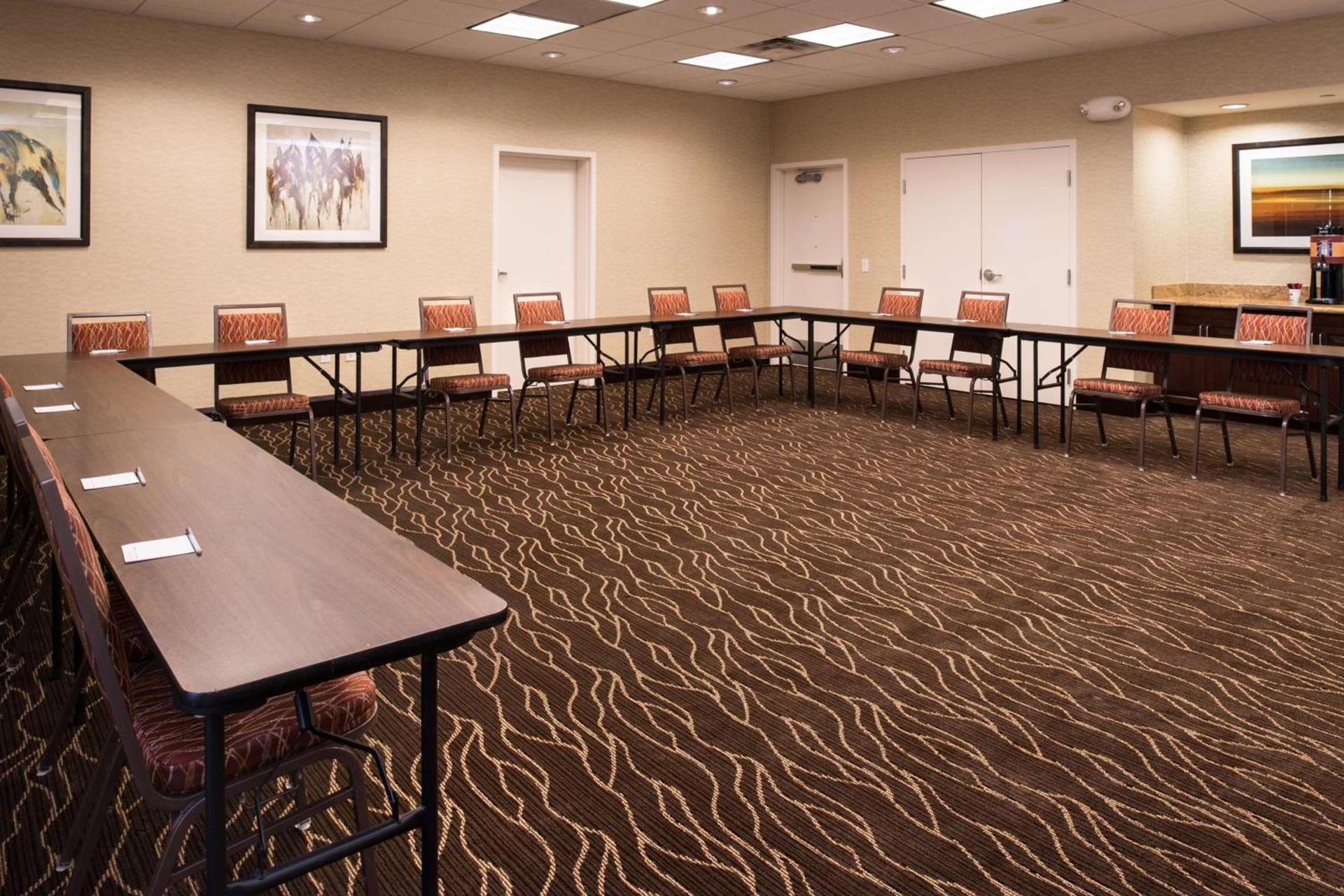Hampton Inn and Suites Schertz photo 38