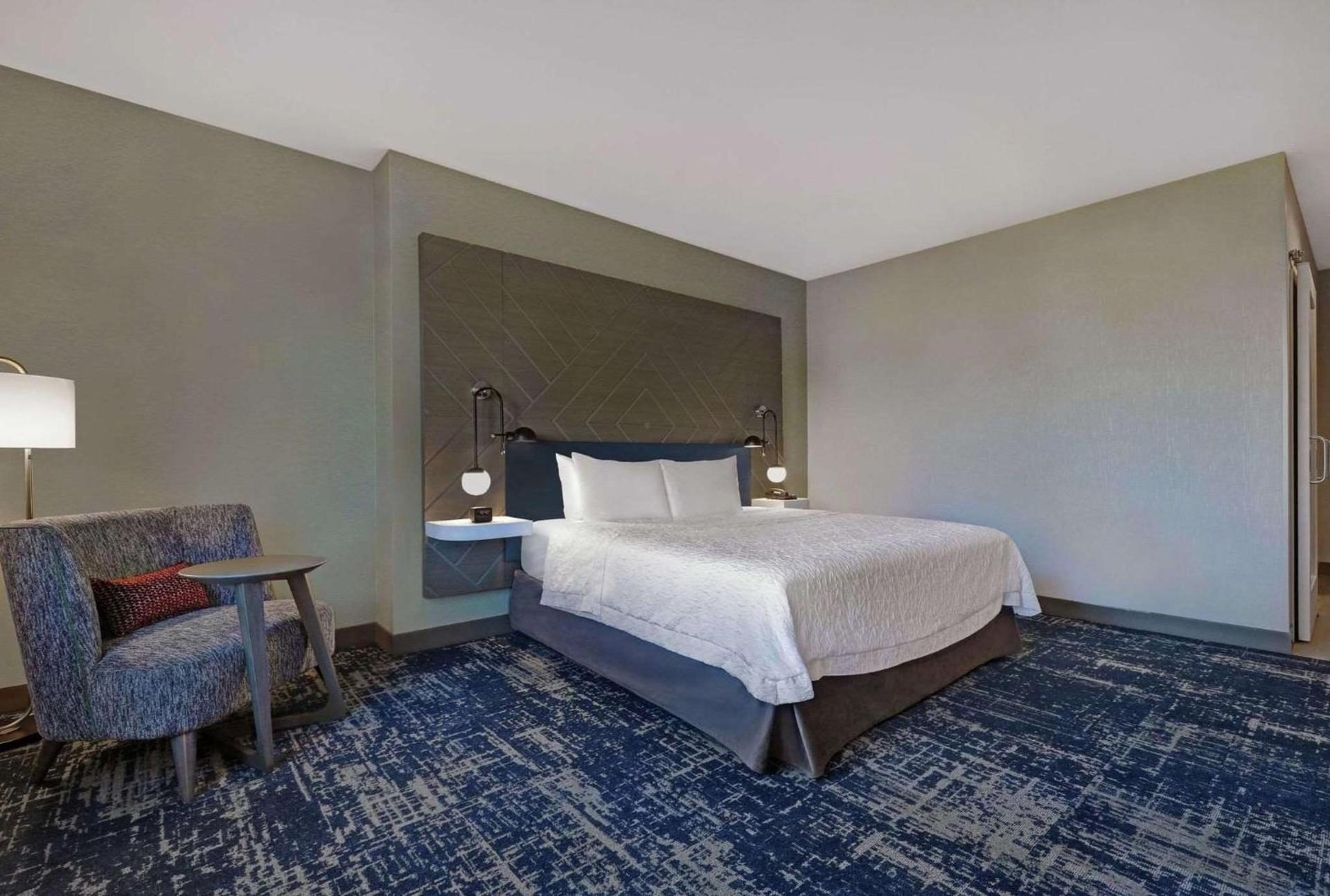 Hampton Inn Patterson, Ca photo 28
