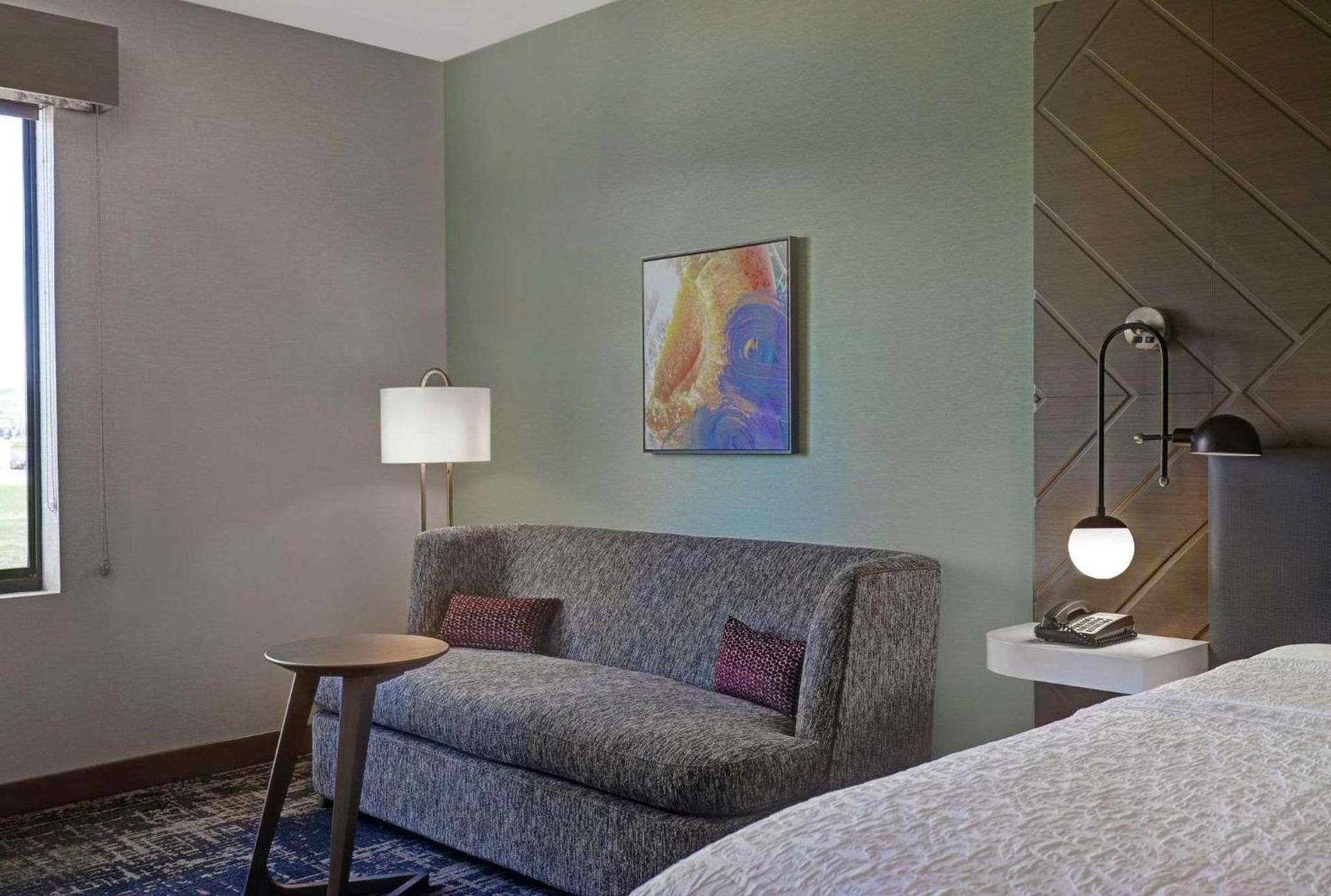 Hampton Inn Patterson, Ca photo 37