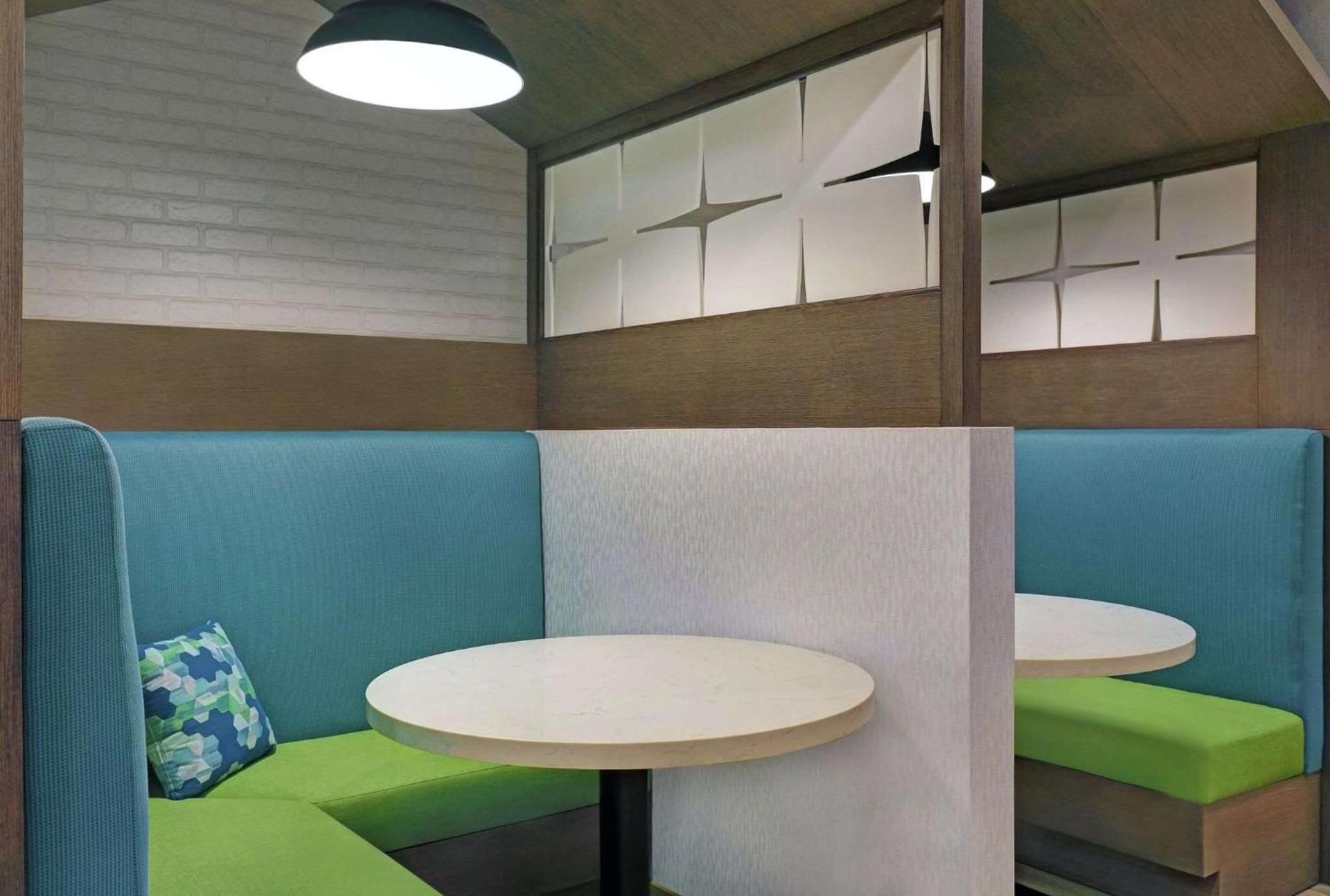 Hampton Inn Patterson, Ca photo 41