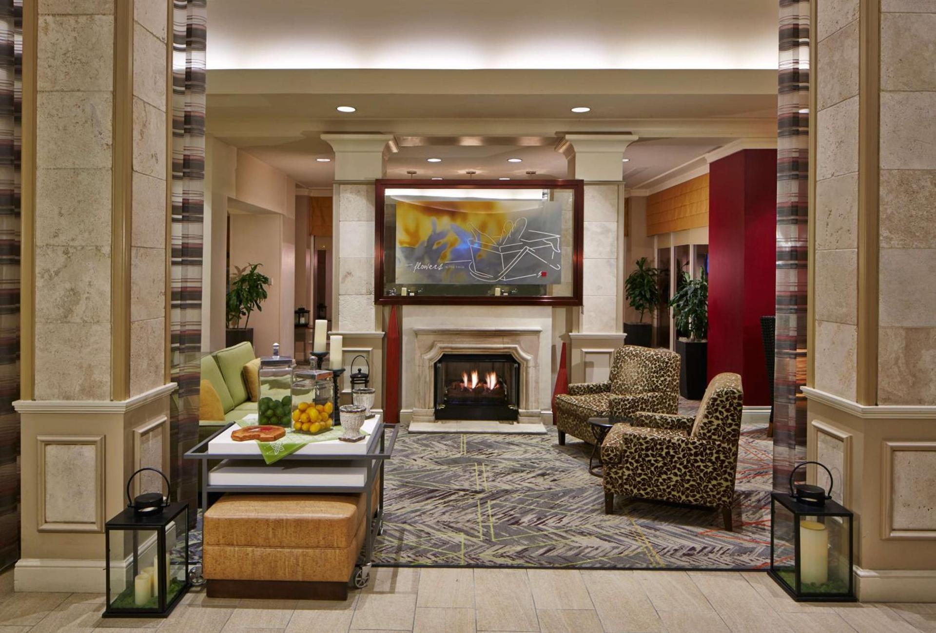 Hilton Garden Inn Scottsdale Old Town photo 15
