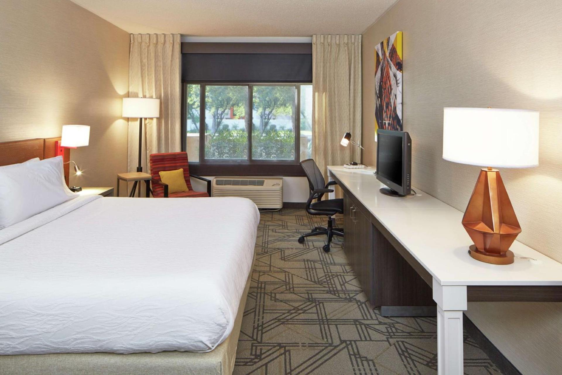 Hilton Garden Inn Scottsdale Old Town photo 41