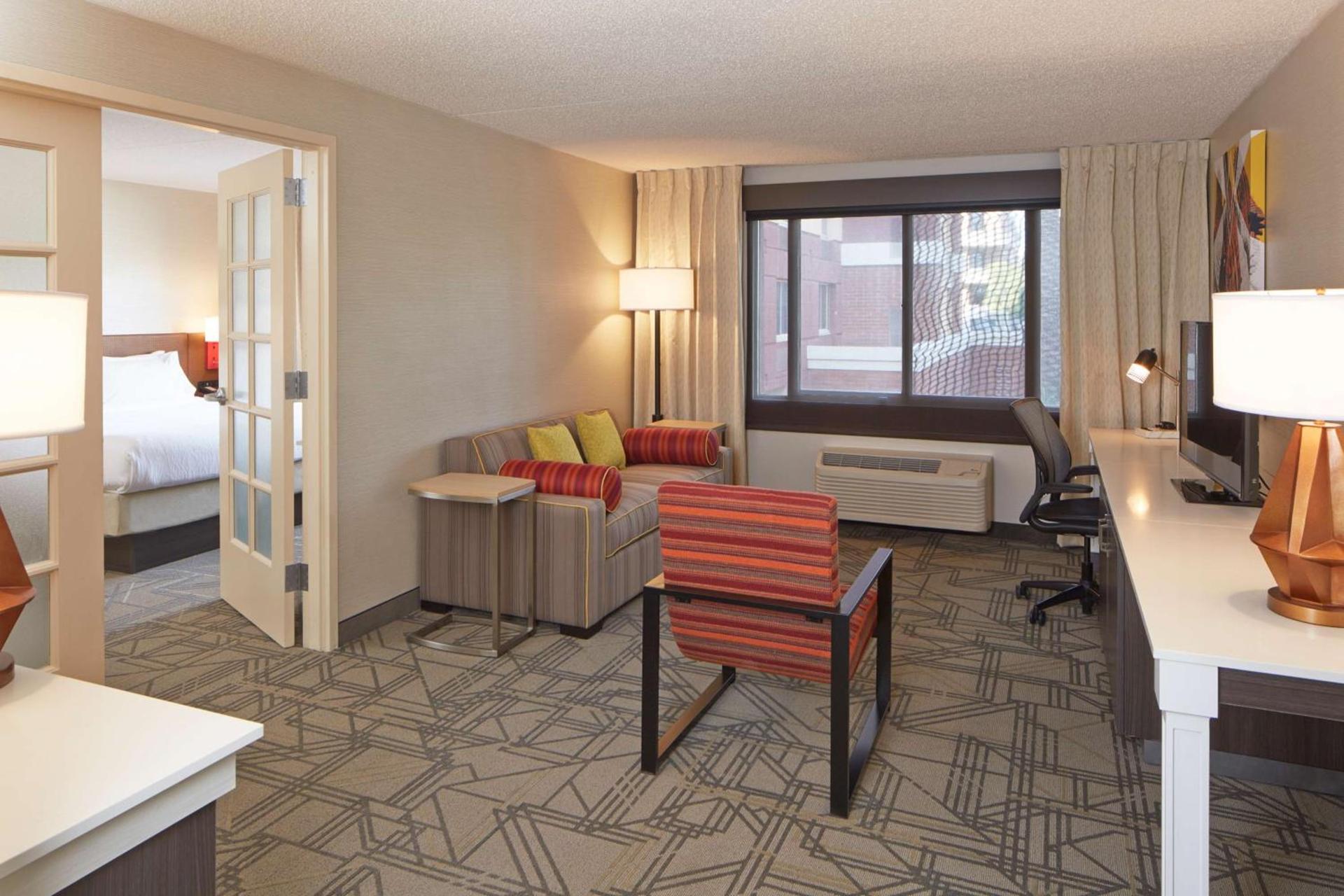 Hilton Garden Inn Scottsdale Old Town photo 50