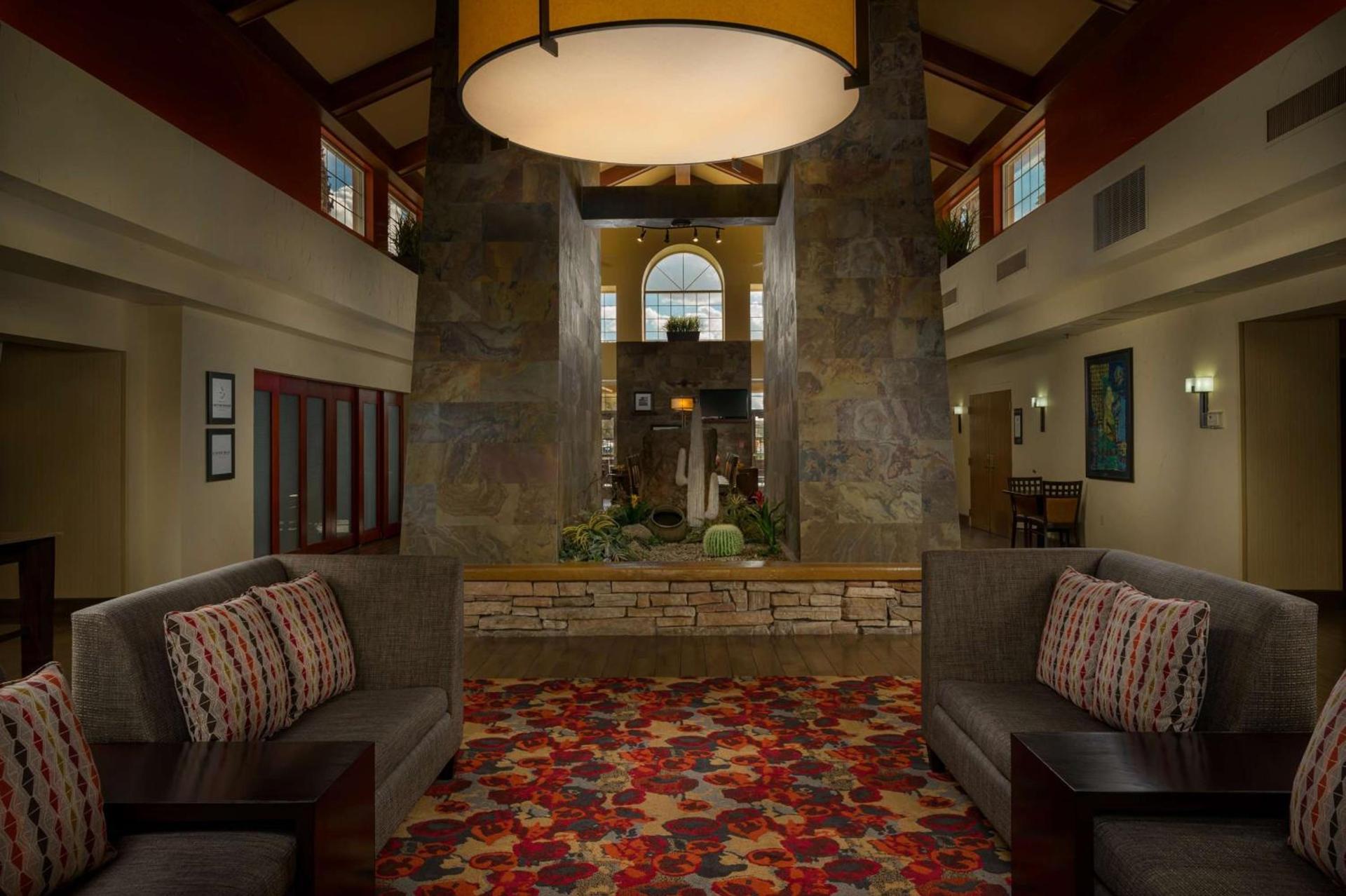 Hampton Inn & Suites Phoenix/Scottsdale photo 6