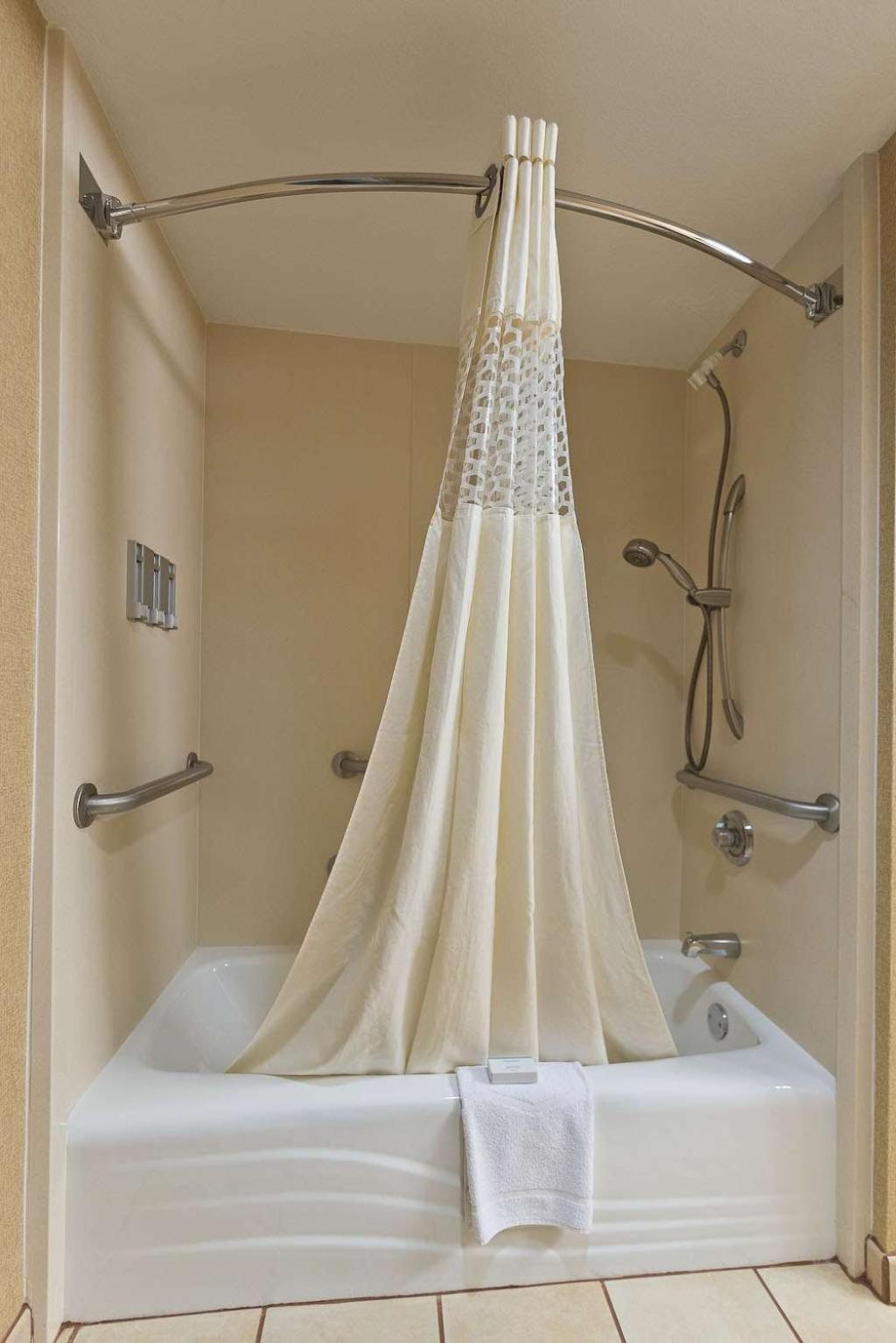 Hampton Inn & Suites Phoenix/Scottsdale photo 24