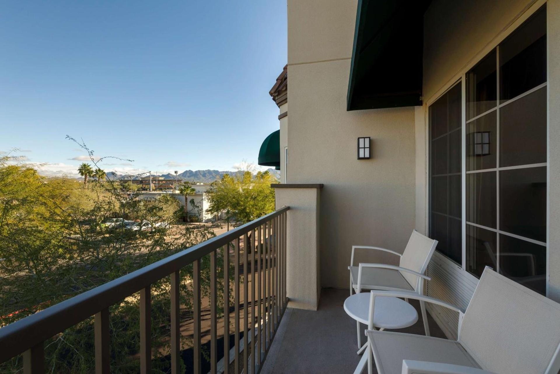Hampton Inn & Suites Phoenix/Scottsdale photo 26