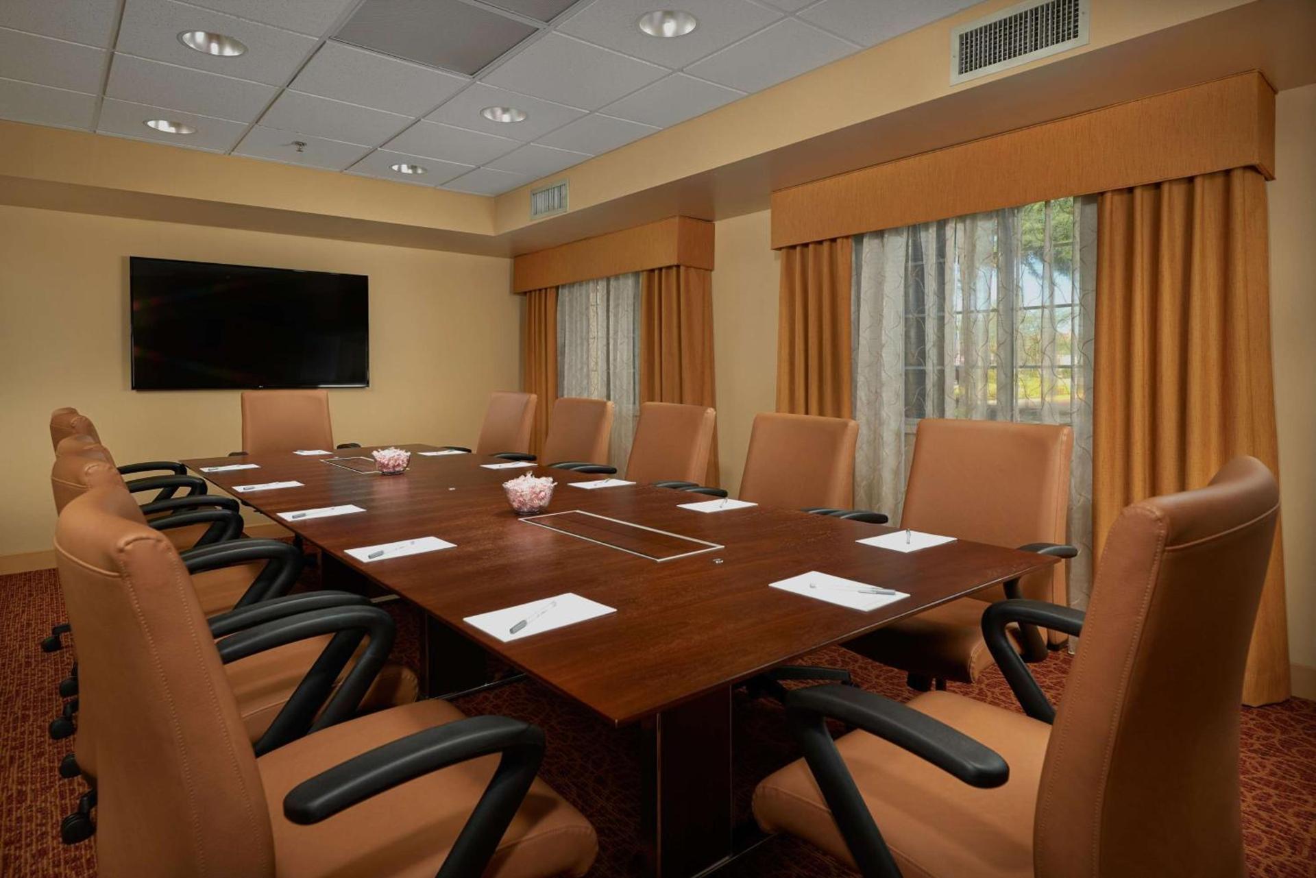 Hampton Inn & Suites Phoenix/Scottsdale photo 32