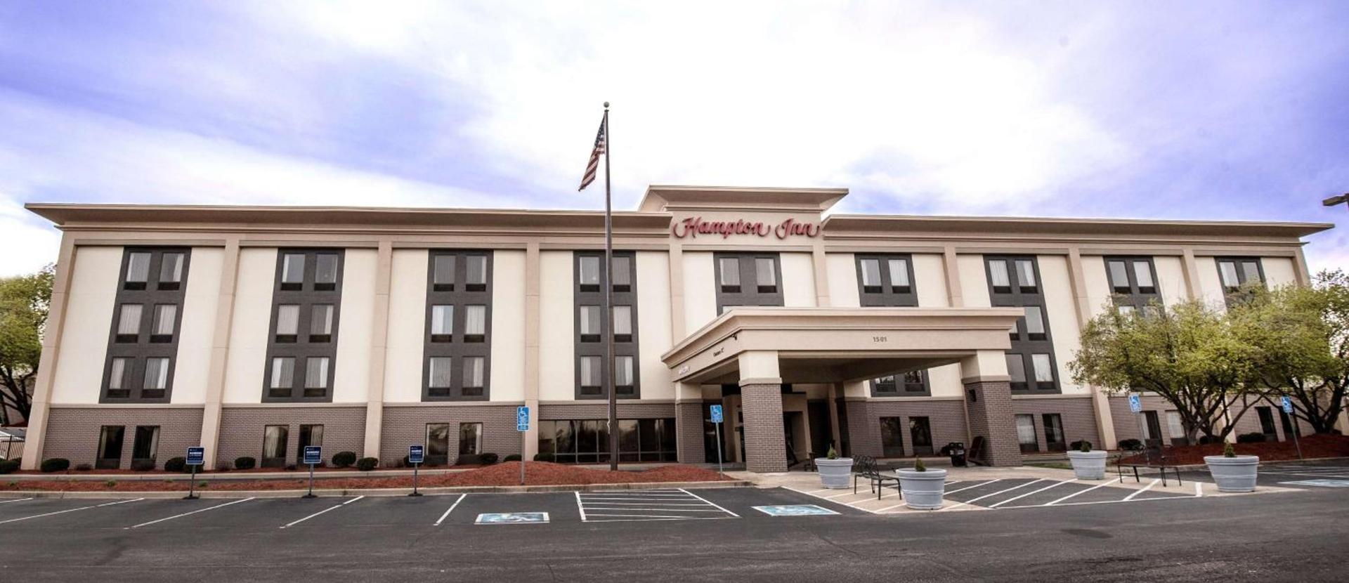 Hampton Inn Clarksville photo 1