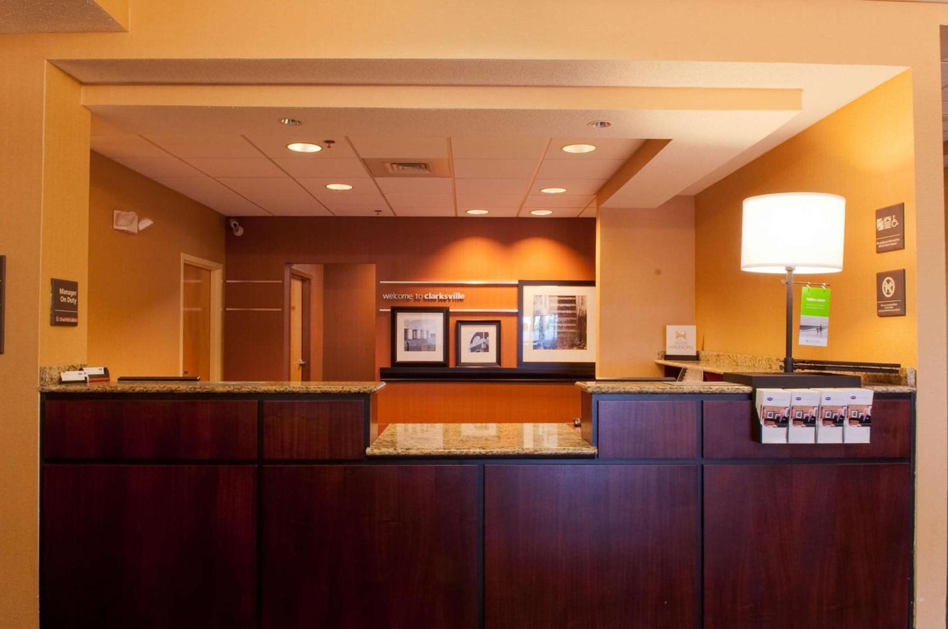 Hampton Inn Clarksville photo 2