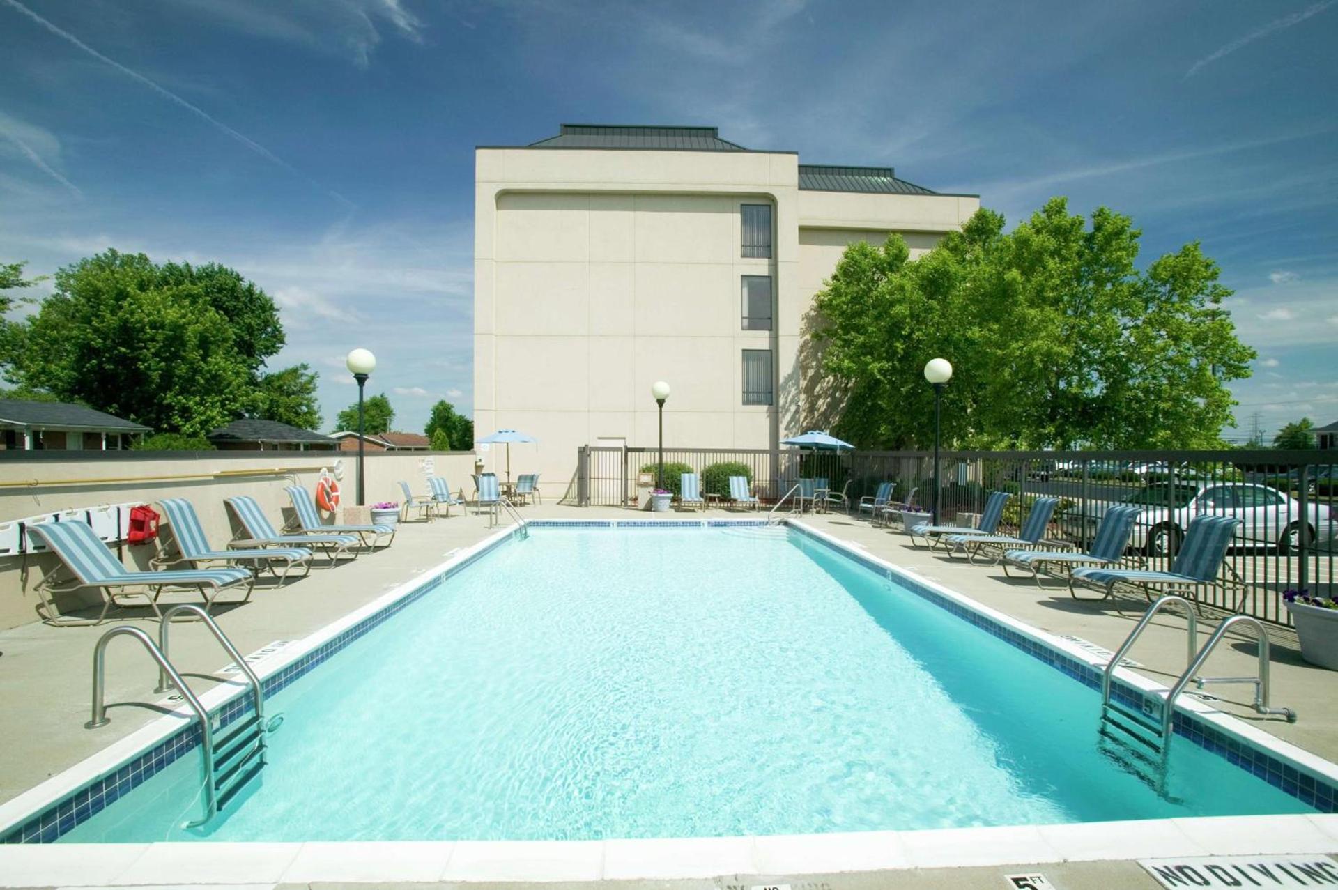 Hampton Inn Clarksville photo 6