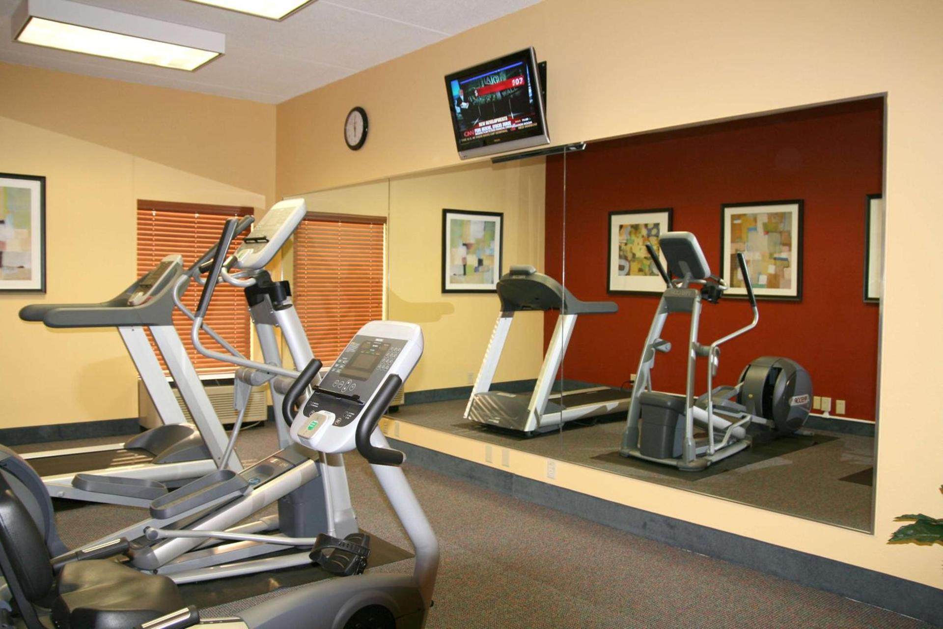 Hampton Inn Clarksville photo 16