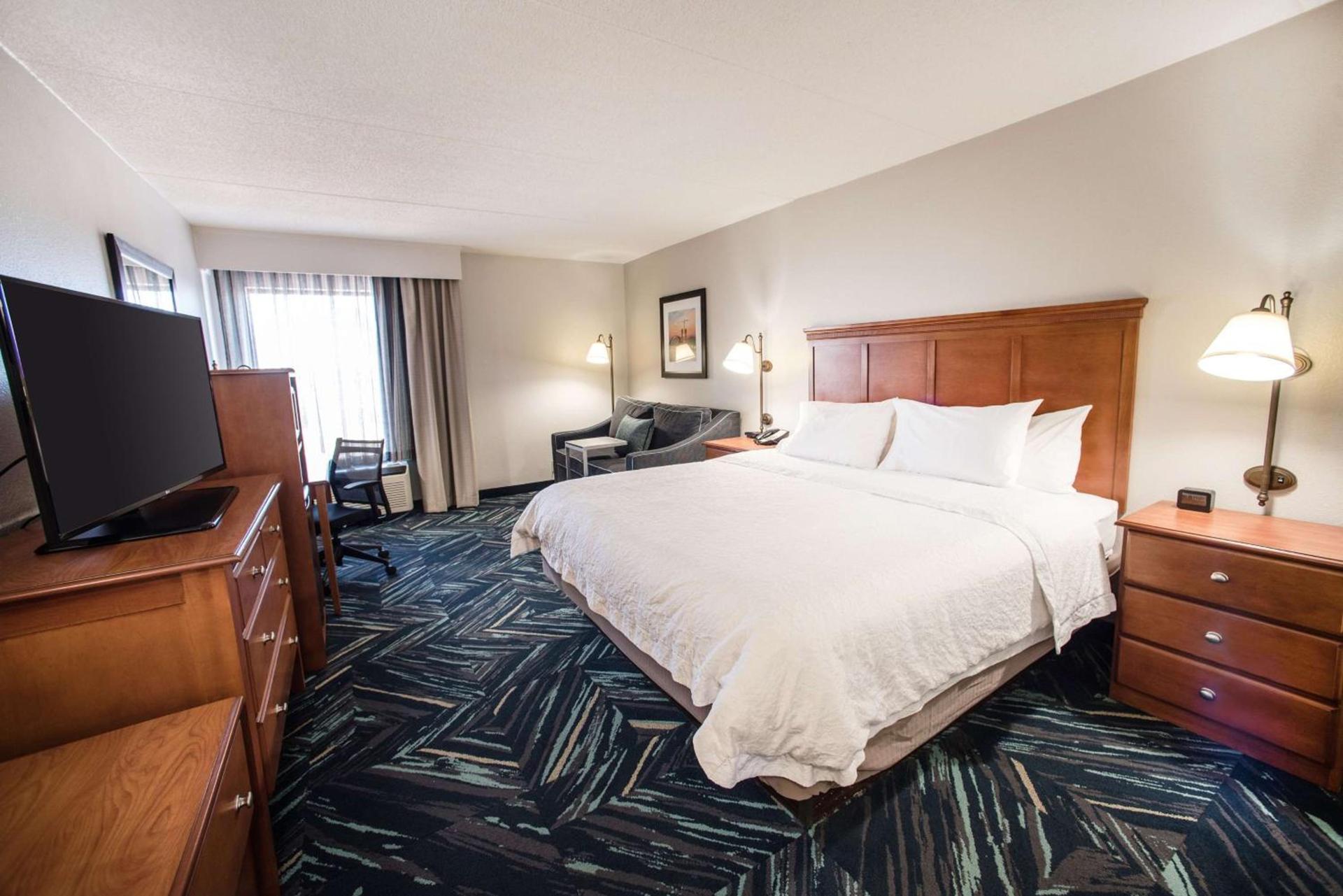 Hampton Inn Clarksville photo 24