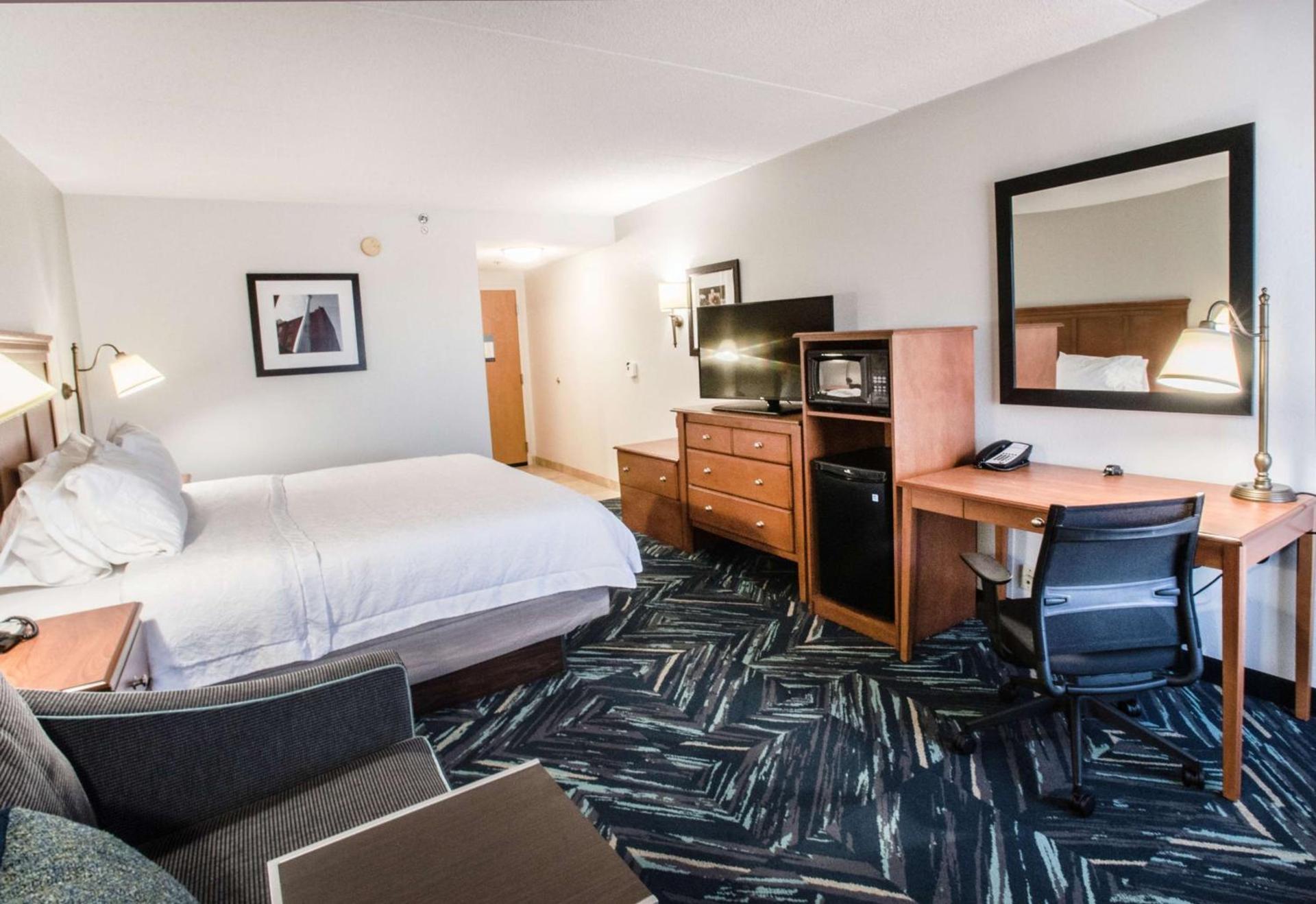 Hampton Inn Clarksville photo 37