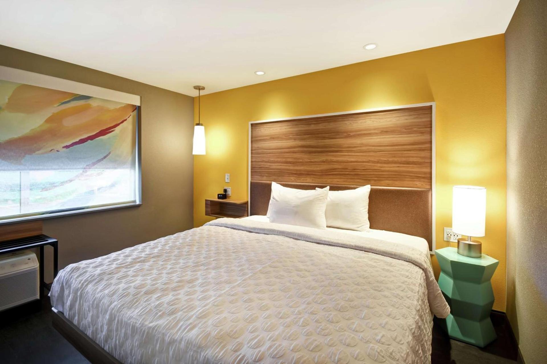 Tru By Hilton Louisville Airport photo 22