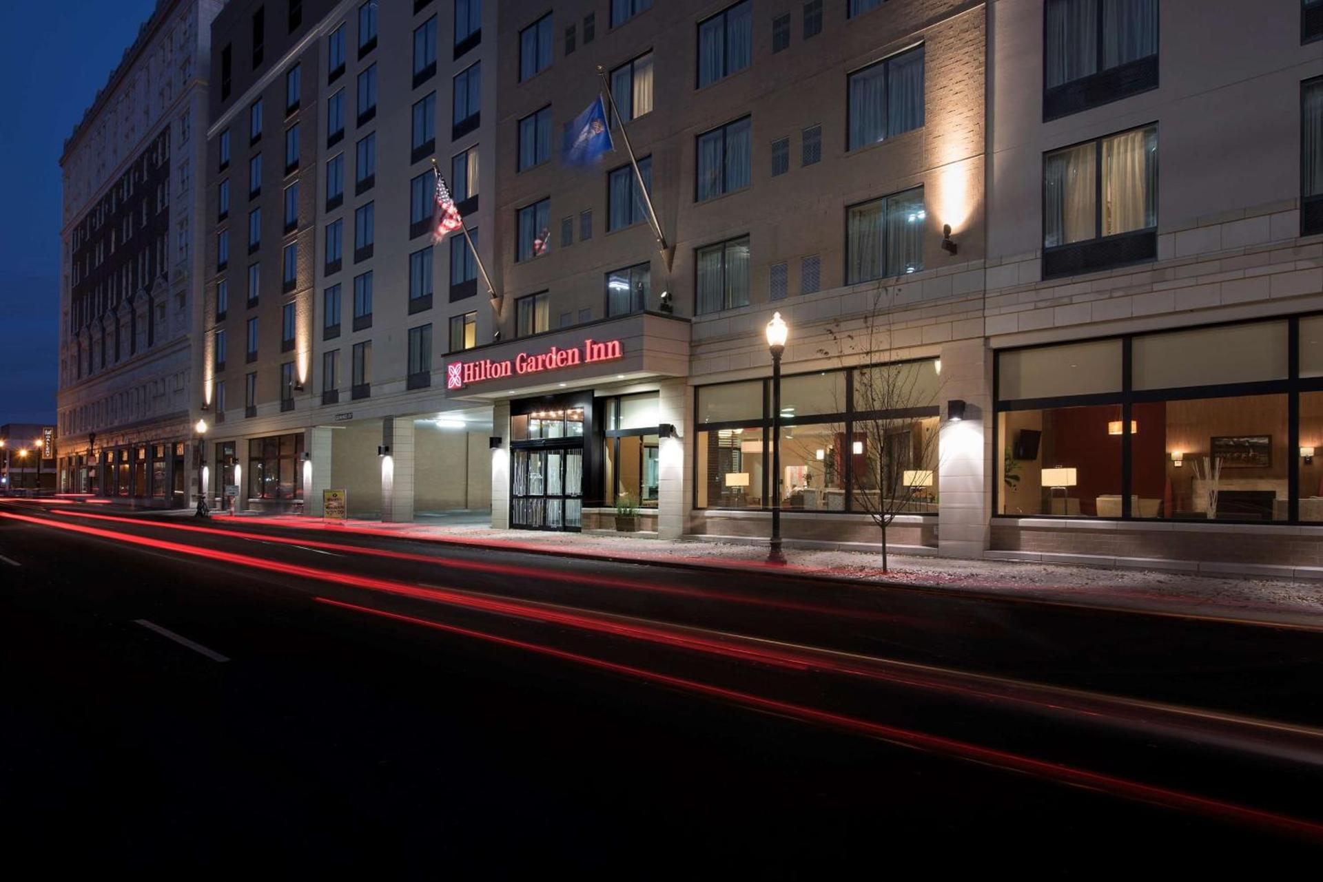 Hilton Garden Inn Louisville Downtown photo 4