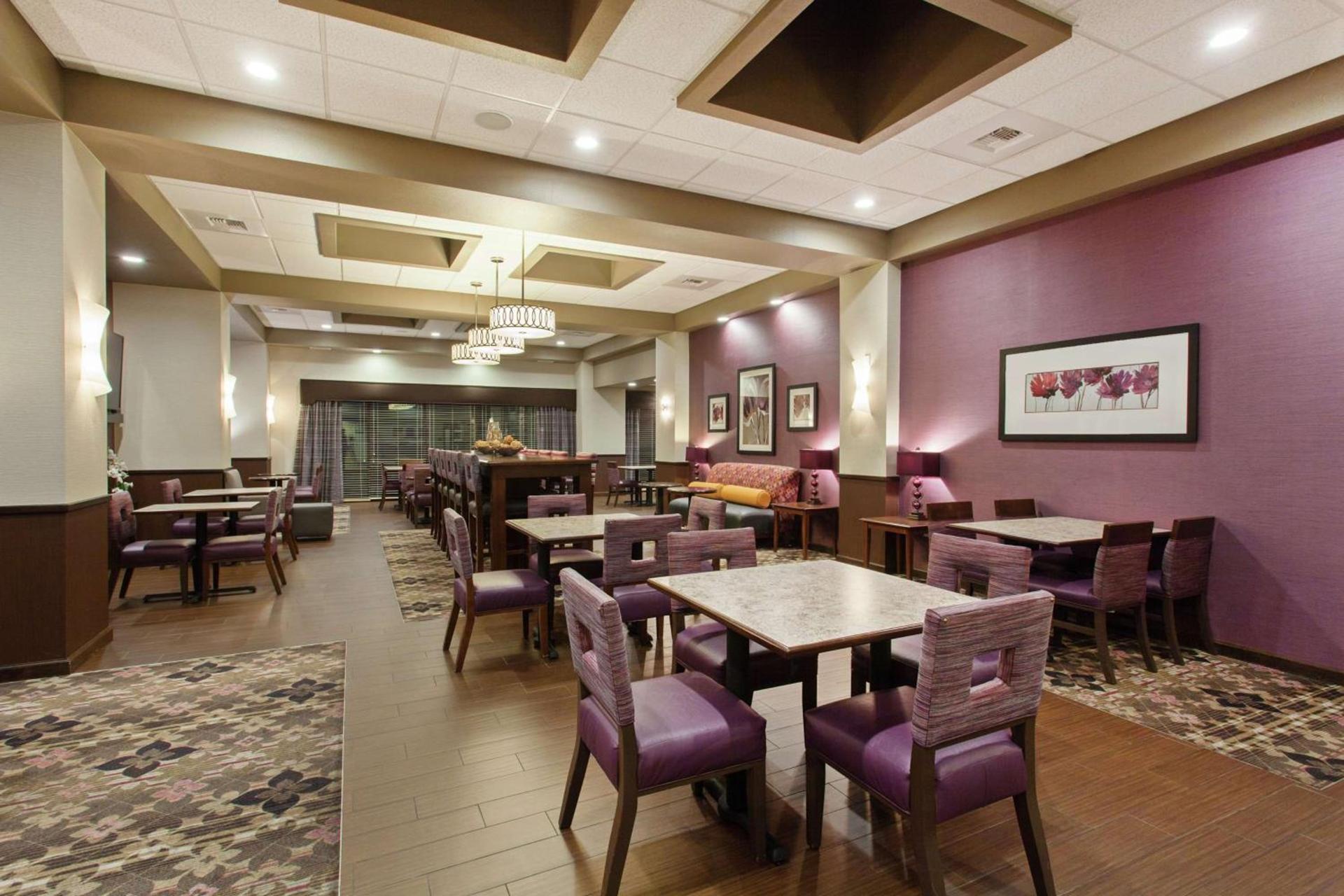 Hampton Inn Seattle/Everett Downtown photo 7