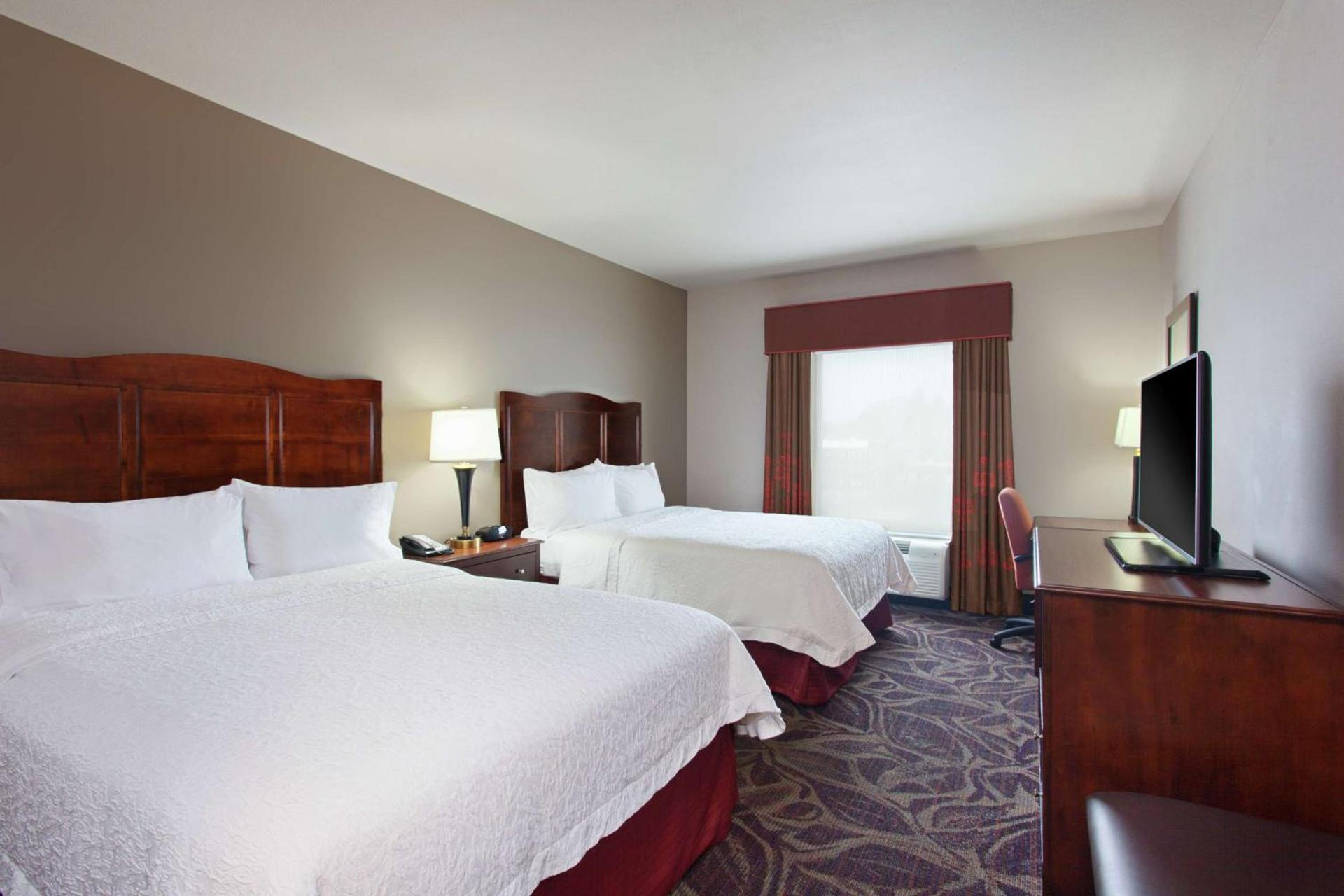 Hampton Inn Seattle/Everett Downtown photo 12