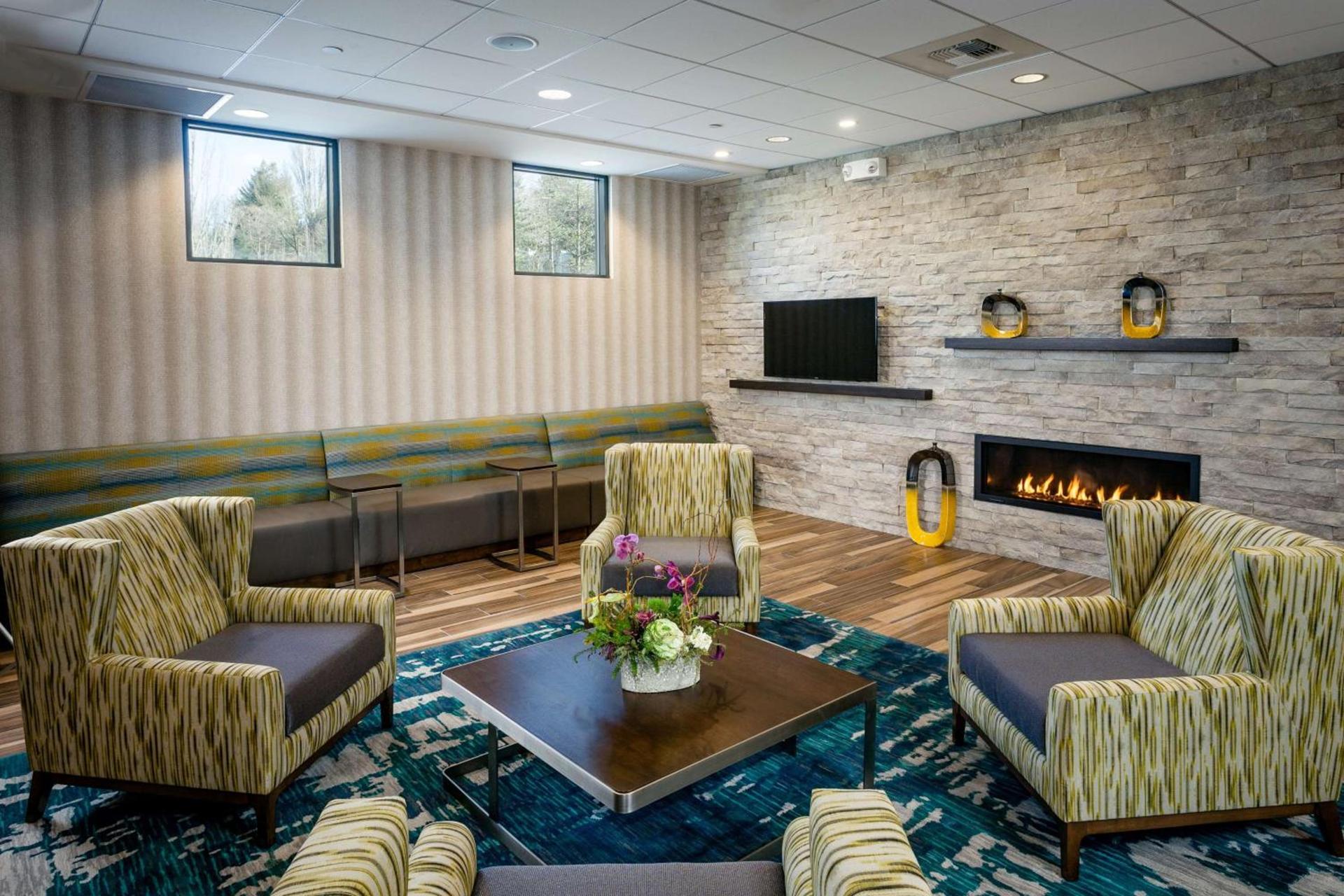 Hampton Inn & Suites by Hilton Seattle/Northgate photo 4