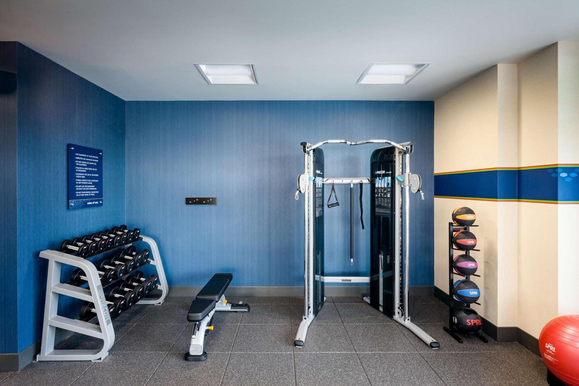 Hampton Inn & Suites by Hilton Seattle/Northgate photo 15