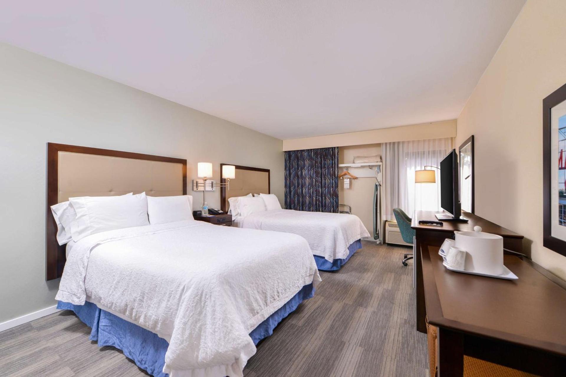 Hampton Inn Seattle Airport photo 18