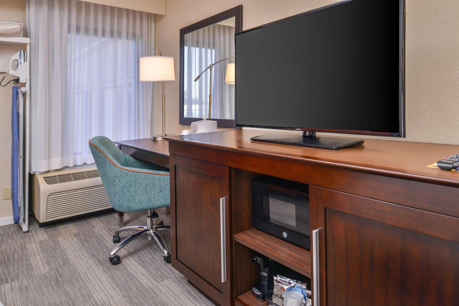 Hampton Inn Seattle Airport photo 29