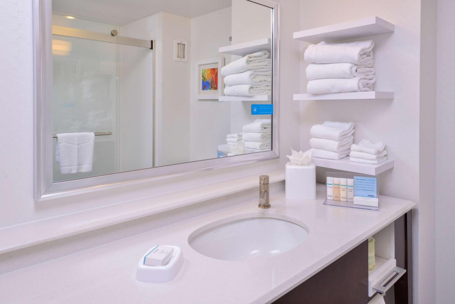 Hampton Inn Seattle Airport photo 30