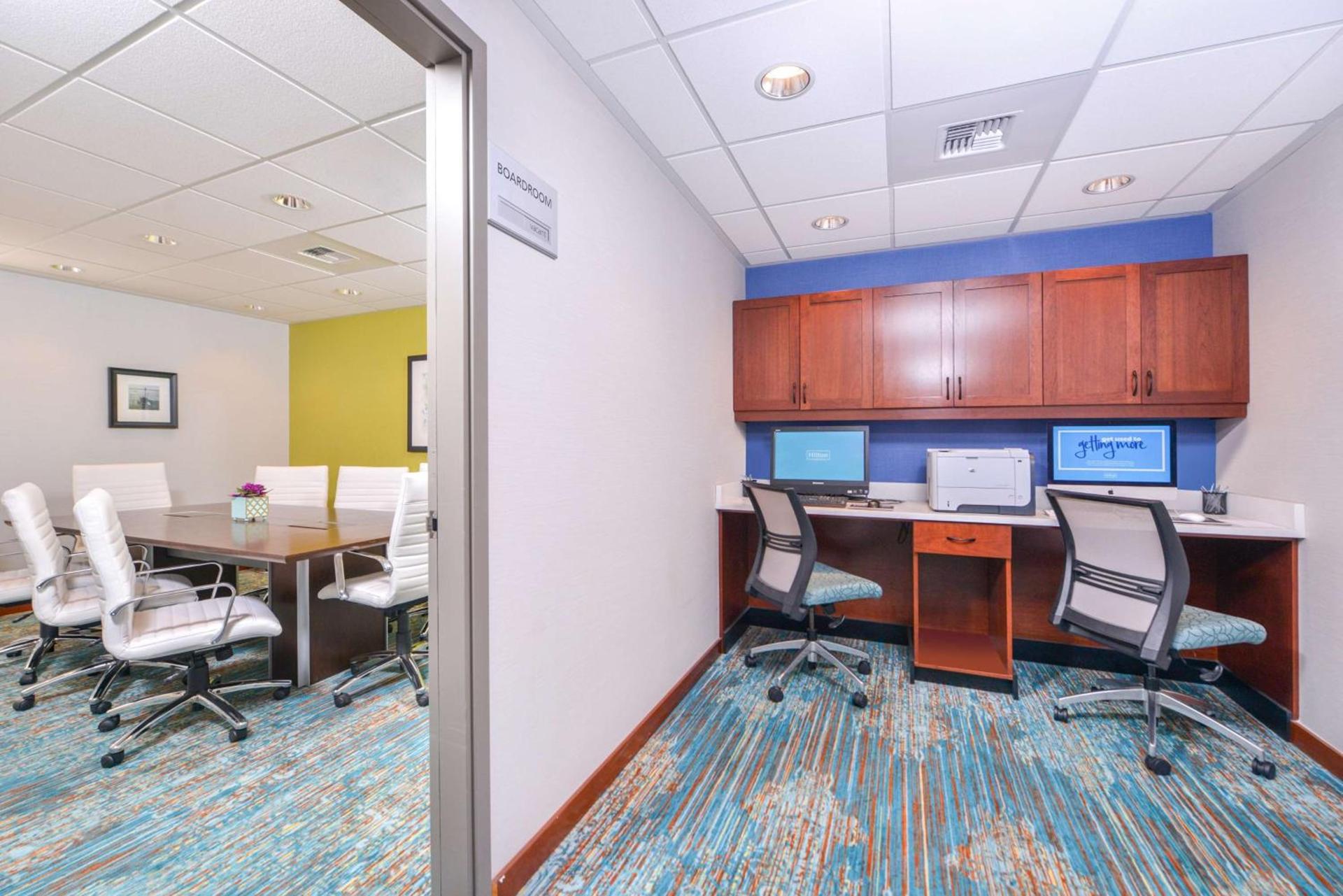 Hampton Inn Seattle Airport photo 32