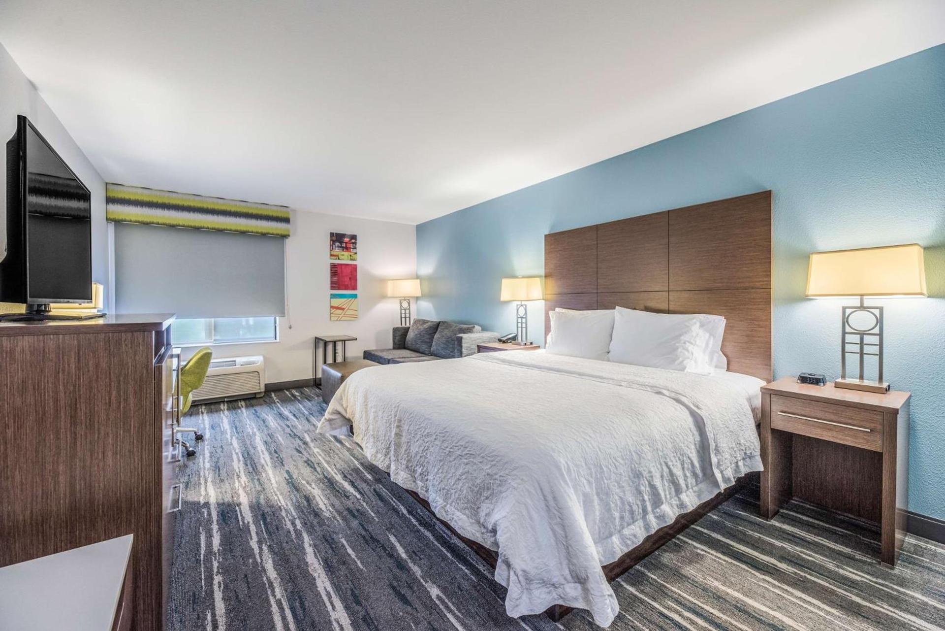 Hampton Inn Oakland-Hayward photo 32