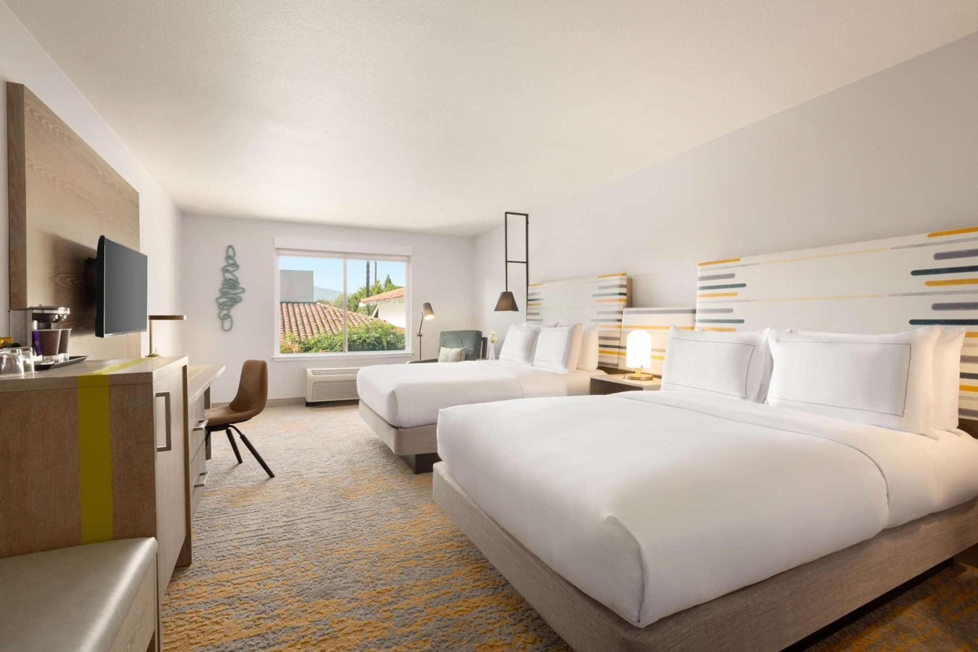 DoubleTree by Hilton Campbell - Pruneyard Plaza photo 20