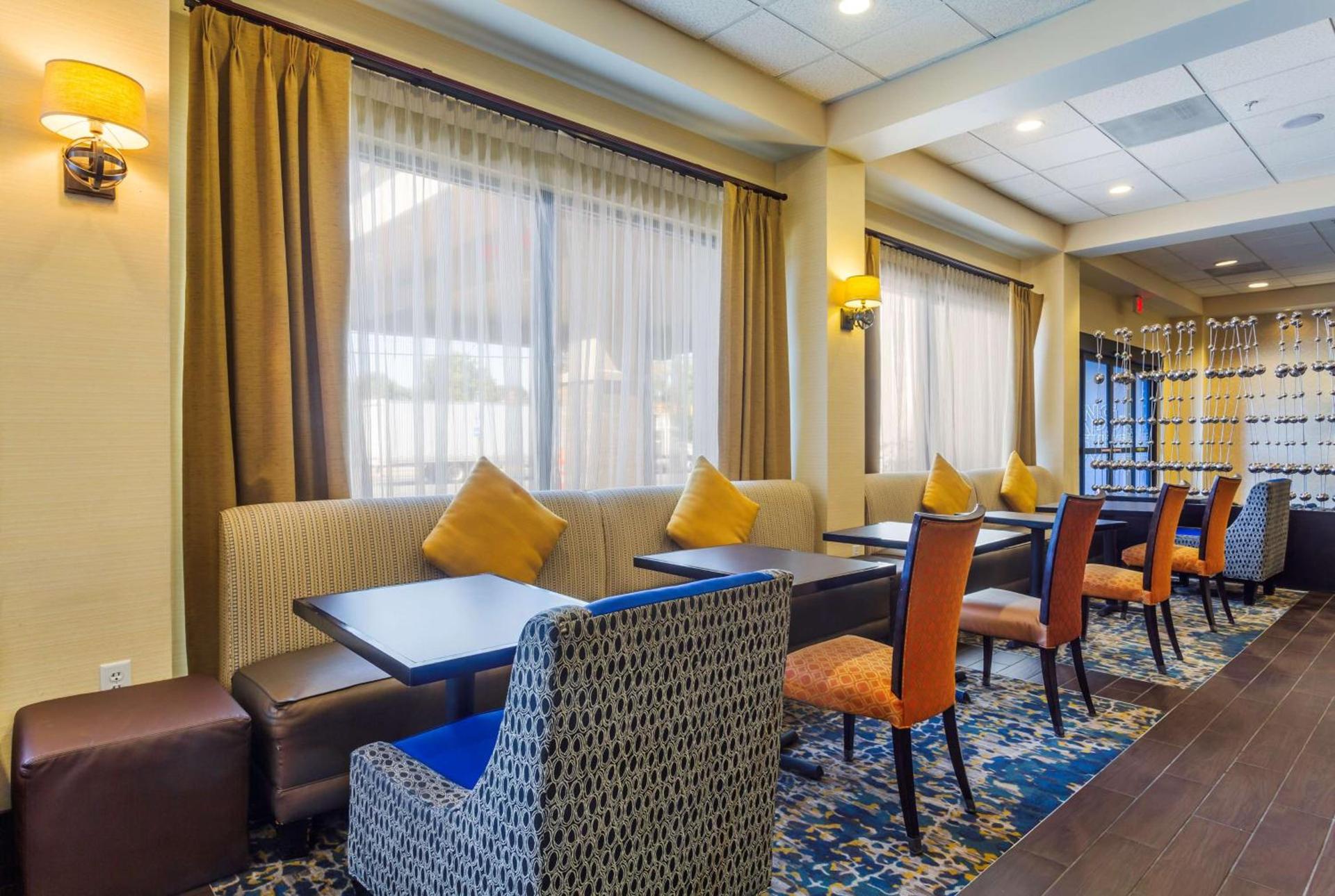 Hampton Inn Salt Lake City Downtown photo 3
