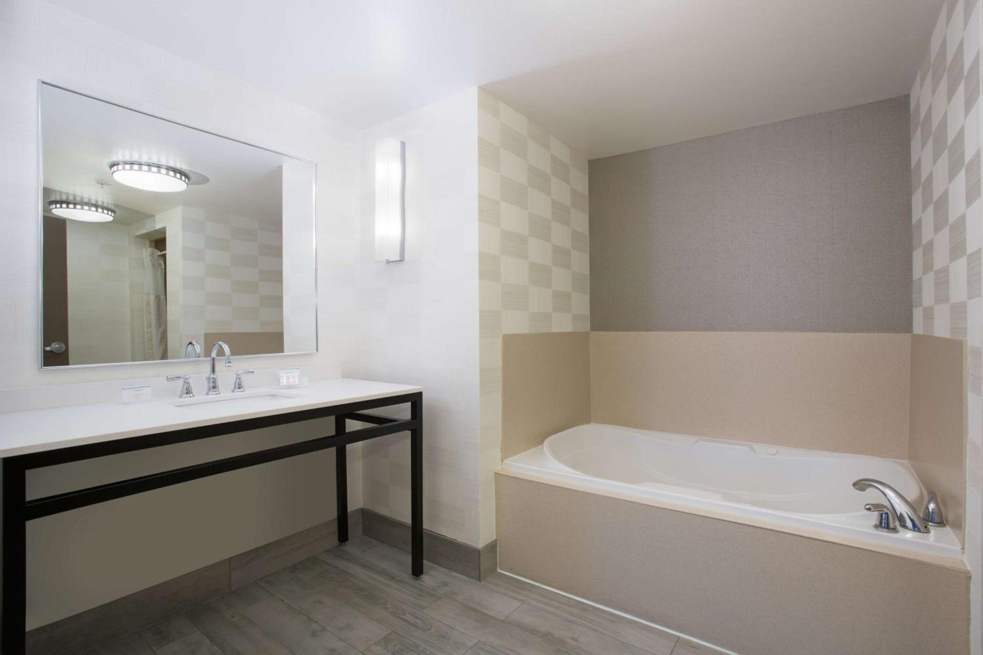 Hilton Garden Inn Salt Lake City/Layton photo 22