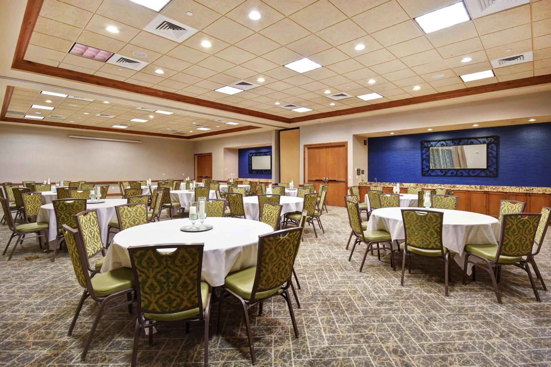 Hampton Inn & Suites Salt Lake City-West Jordan photo 12