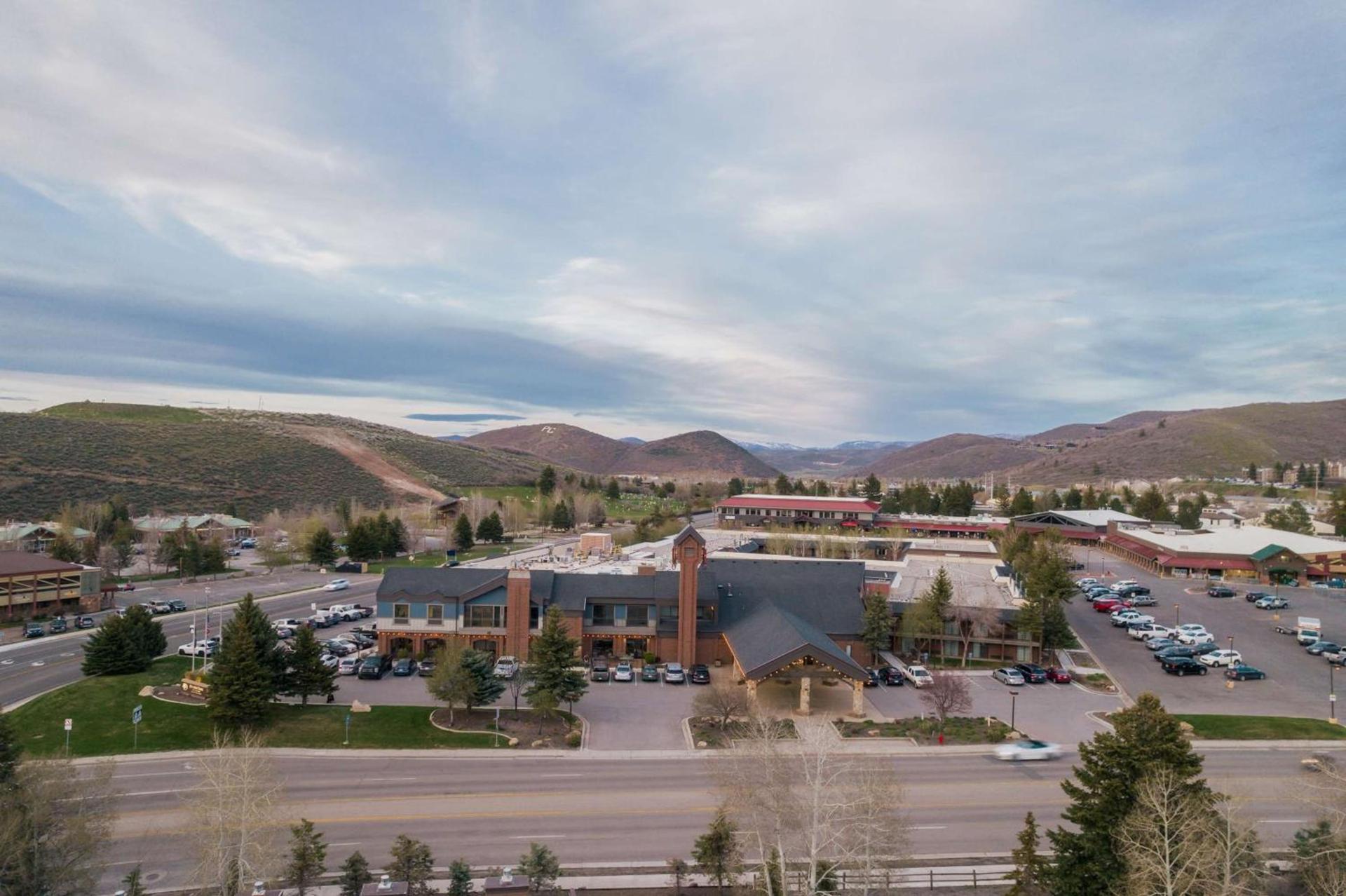 DoubleTree by Hilton Hotel Park City - The Yarrow — hotel in Park City