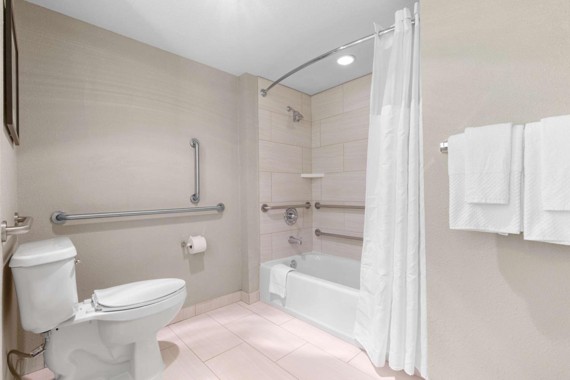 DoubleTree by Hilton Hotel Park City - The Yarrow photo 16