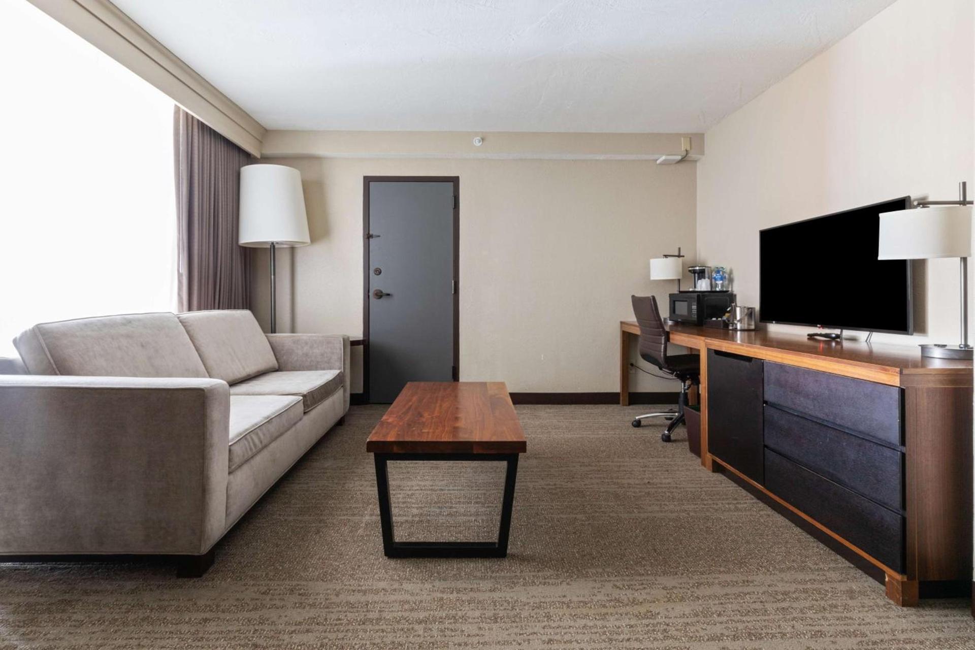 DoubleTree by Hilton Hotel Park City - The Yarrow photo 22