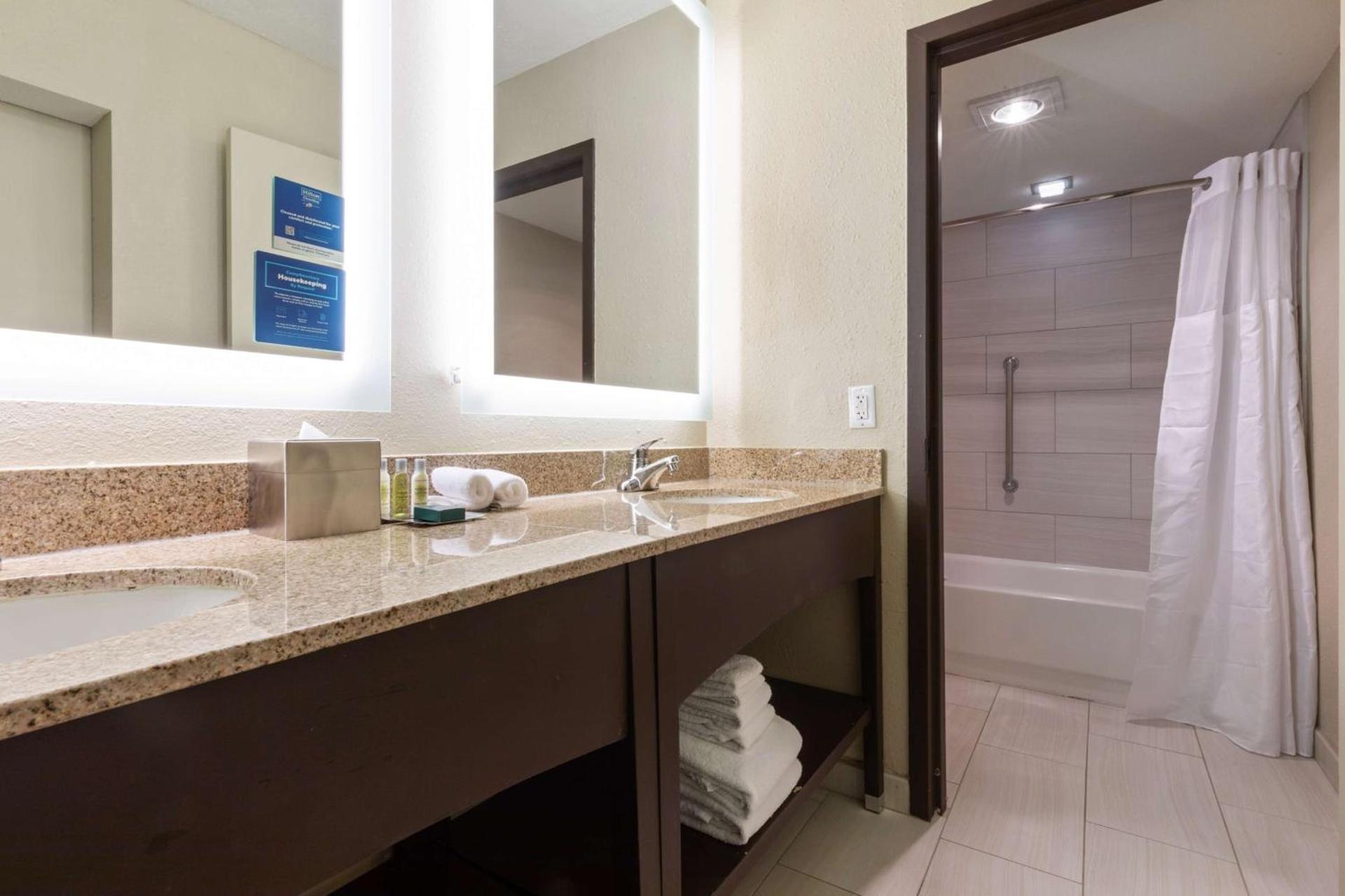 DoubleTree by Hilton Hotel Park City - The Yarrow photo 24