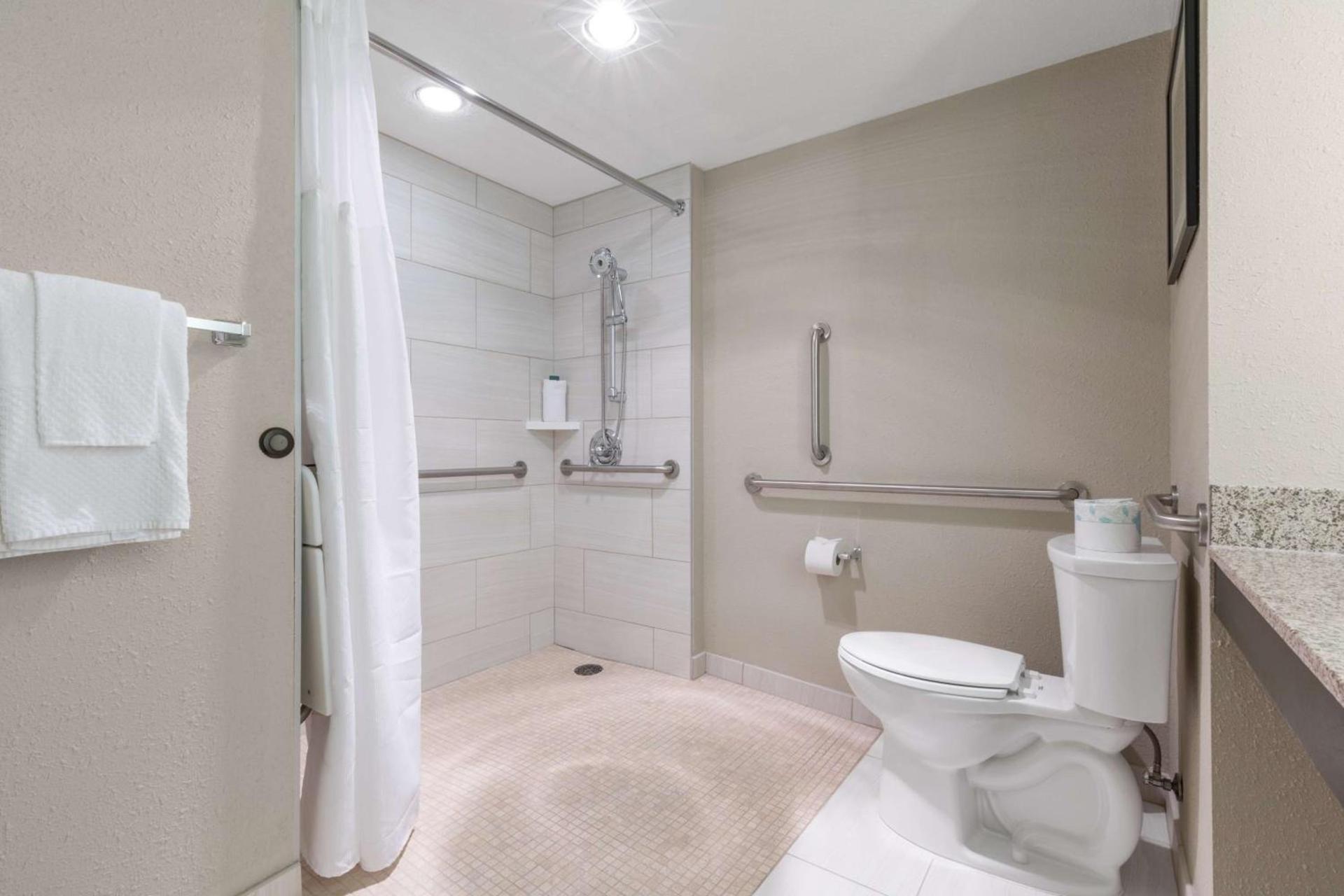 DoubleTree by Hilton Hotel Park City - The Yarrow photo 19