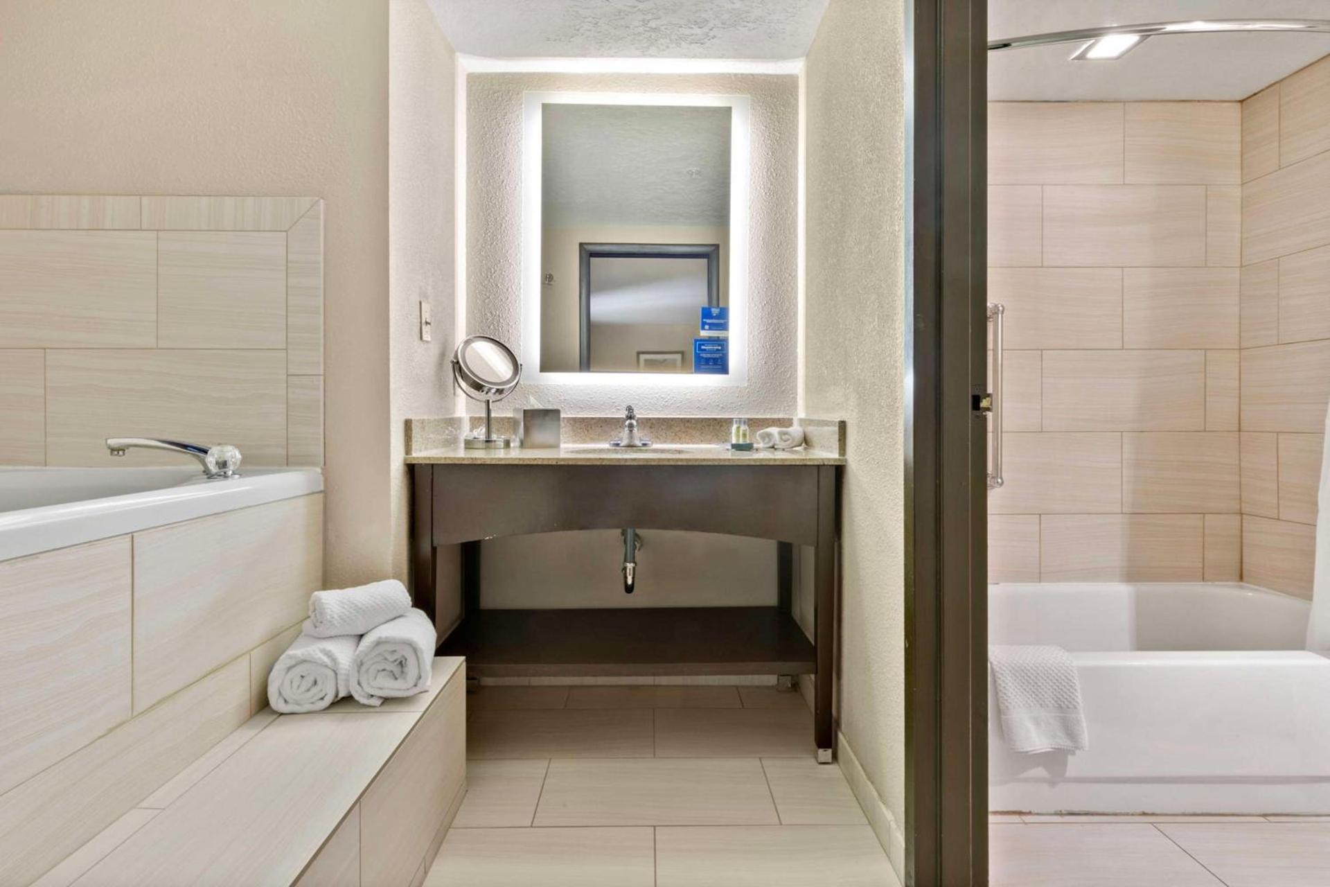 DoubleTree by Hilton Hotel Park City - The Yarrow photo 27