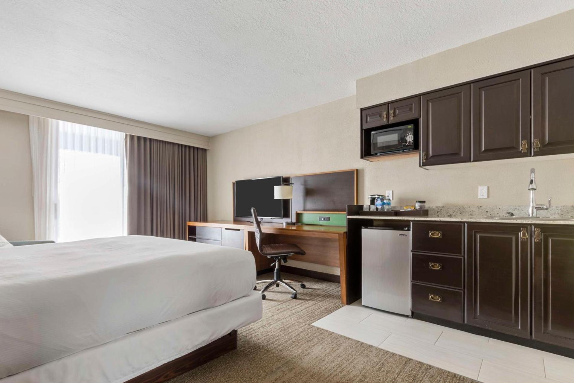 DoubleTree by Hilton Hotel Park City - The Yarrow photo 29
