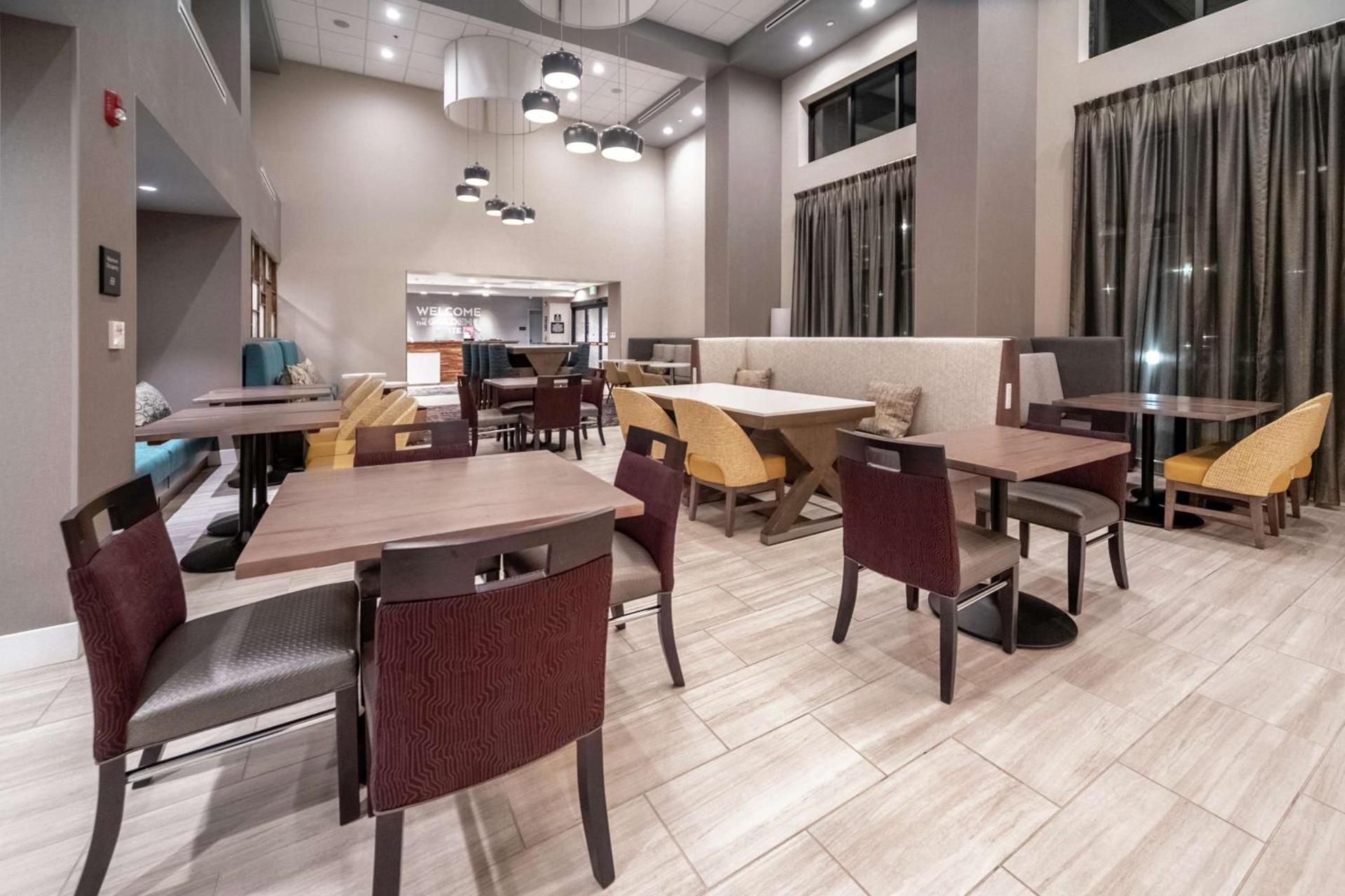 Hampton Inn & Suites Santa Maria photo 5