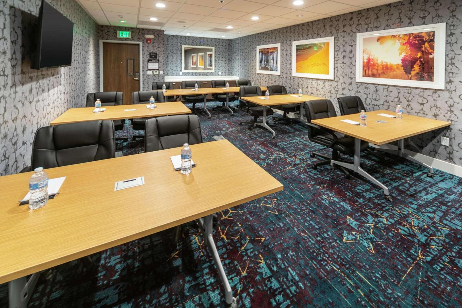 Hampton Inn & Suites Santa Maria photo 28