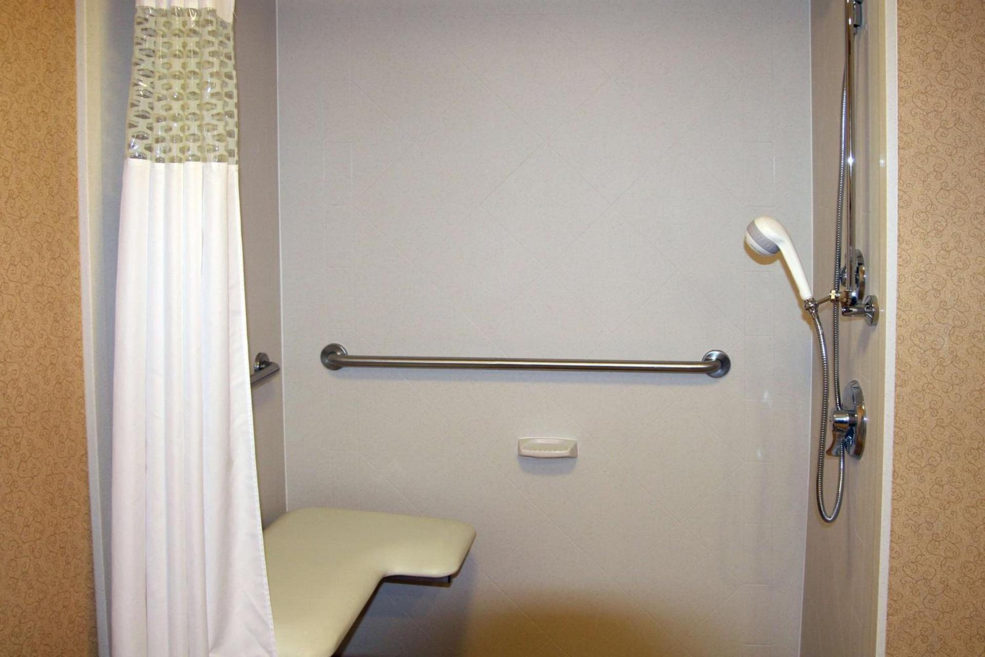 Hampton Inn Somerset photo 9