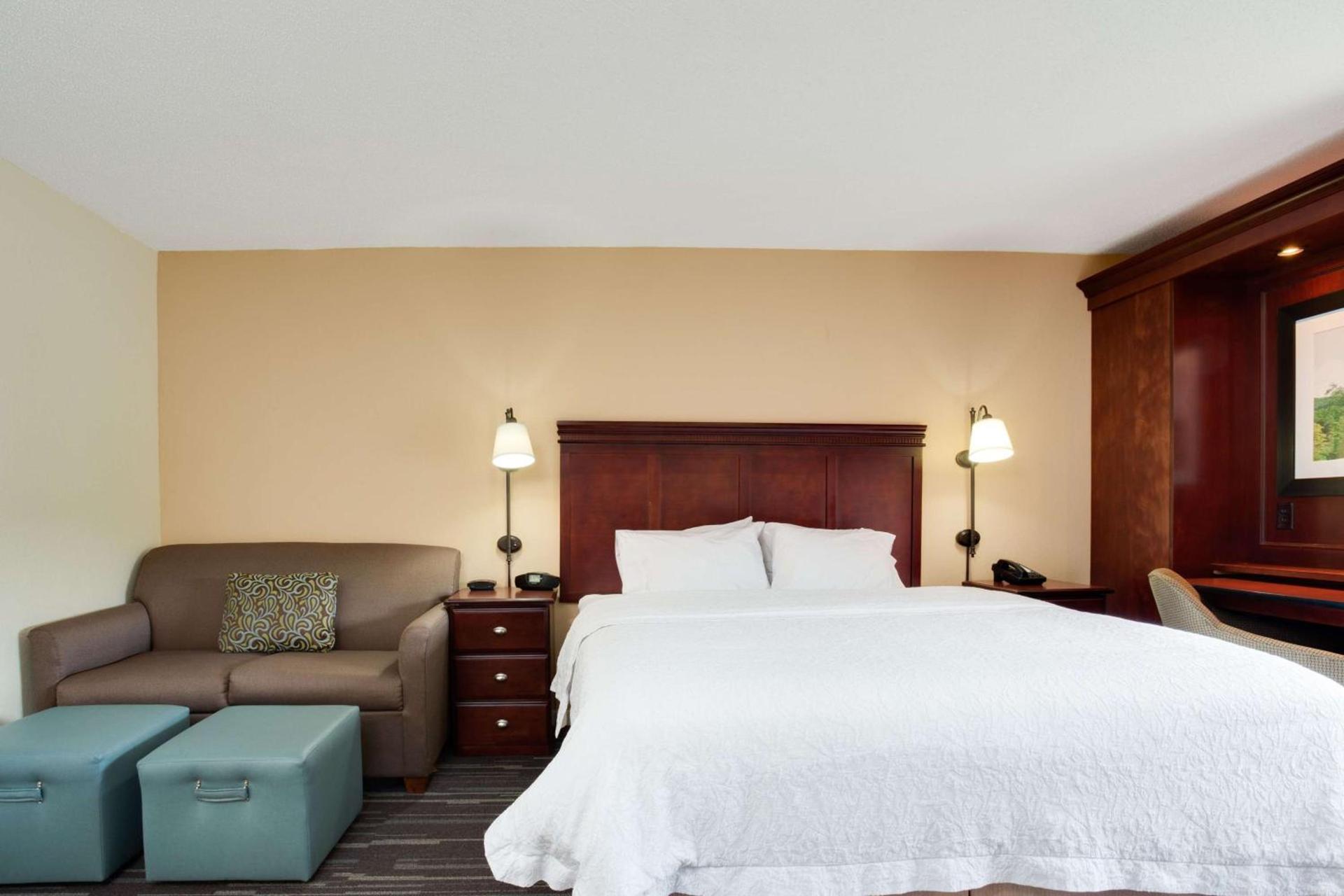 Hampton Inn Somerset photo 11