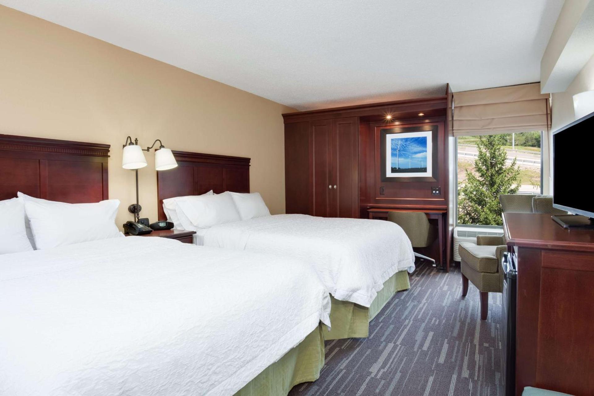 Hampton Inn Somerset photo 20