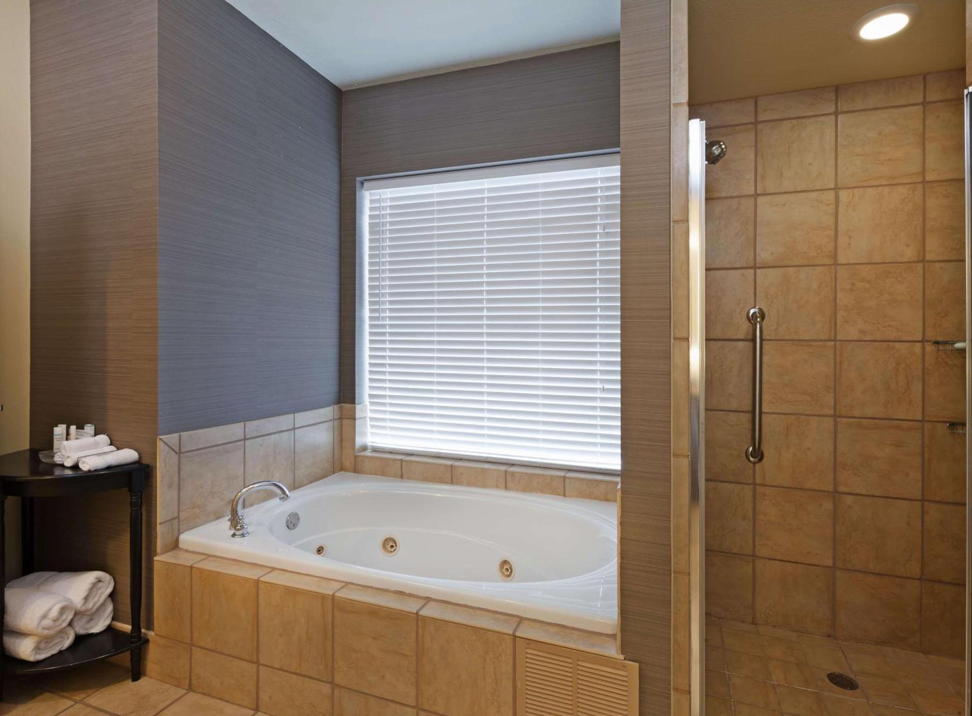 Homewood Suites Wichita Falls photo 17