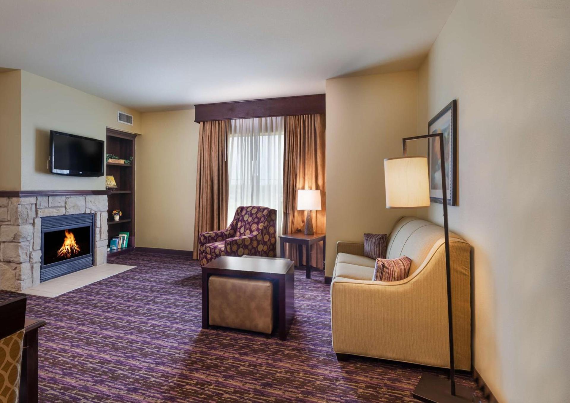 Homewood Suites Wichita Falls photo 21